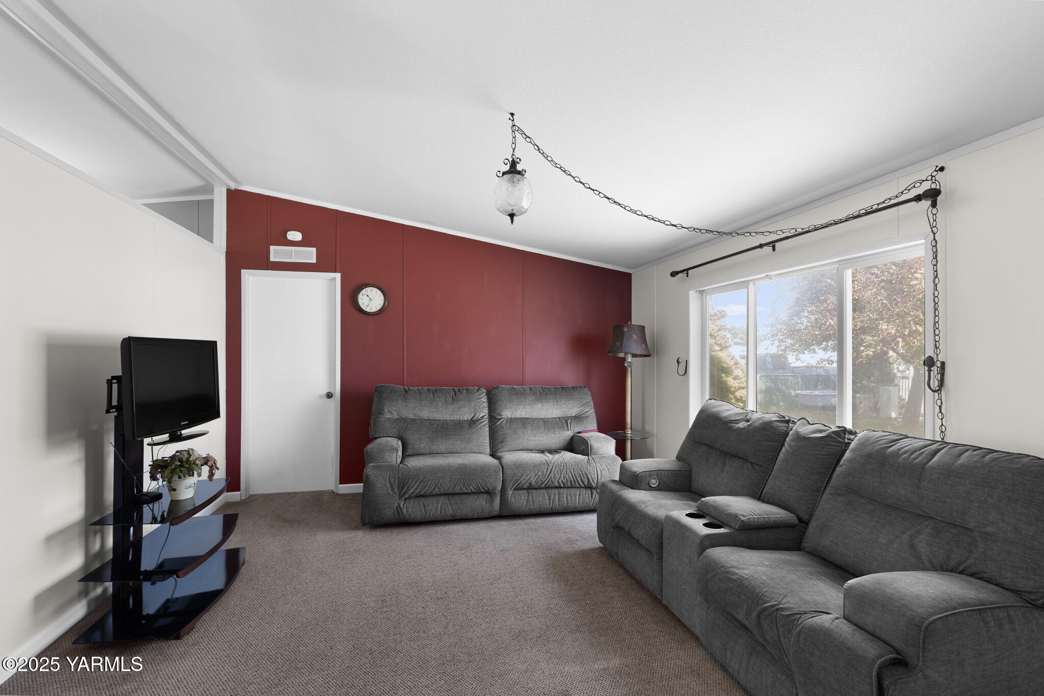 1403 Ashbrooks Way