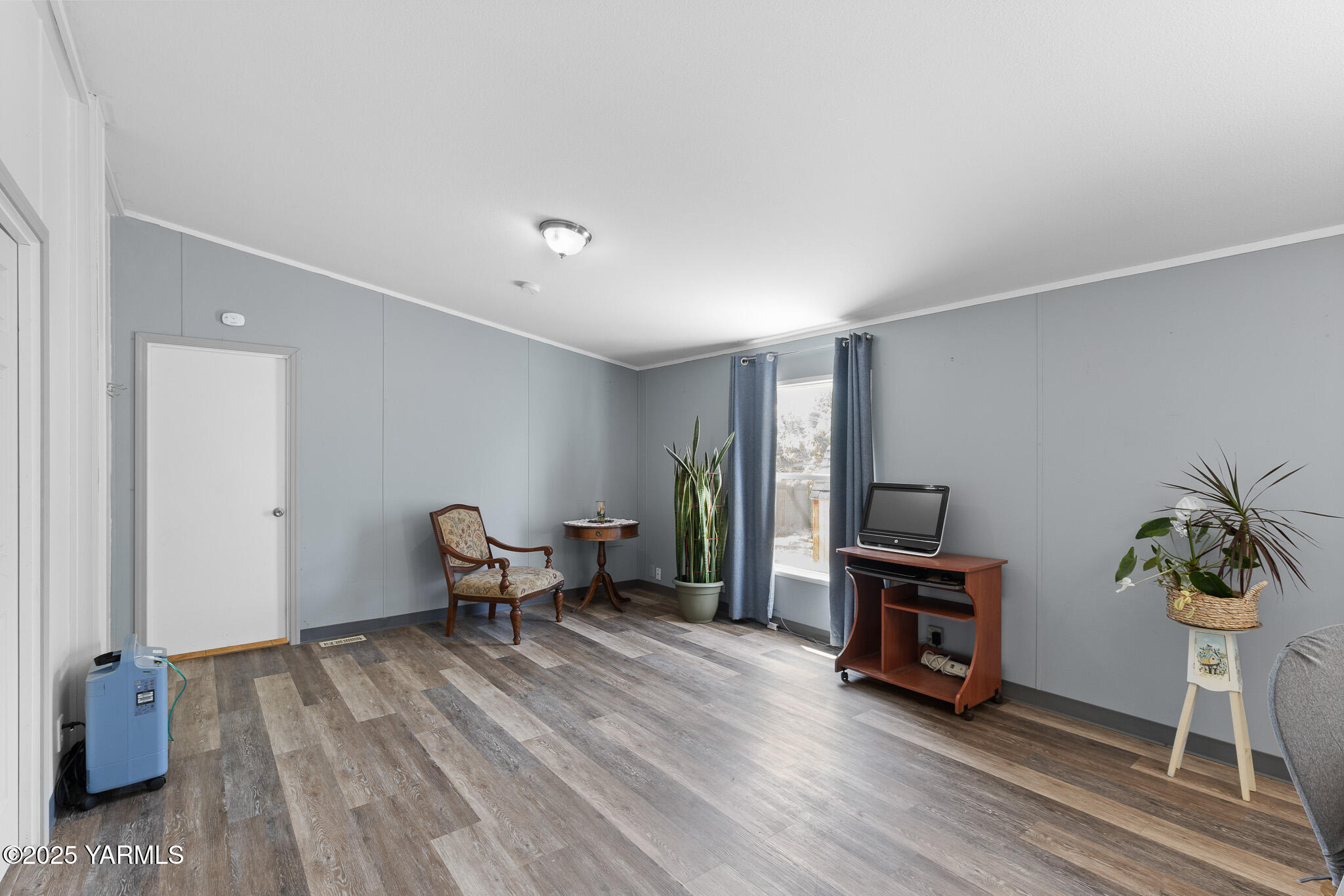 1403 Ashbrooks Way