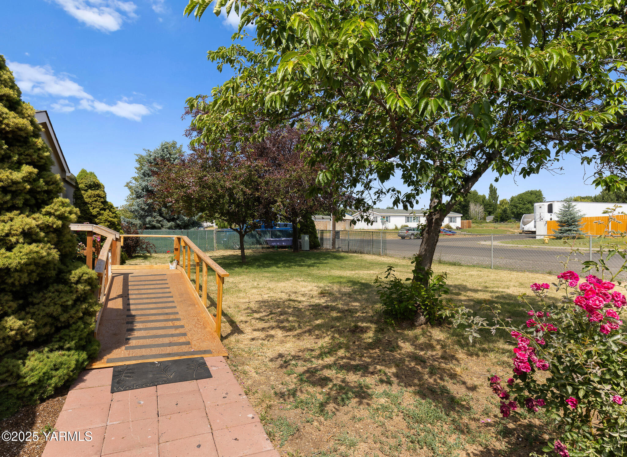 1403 Ashbrooks Way