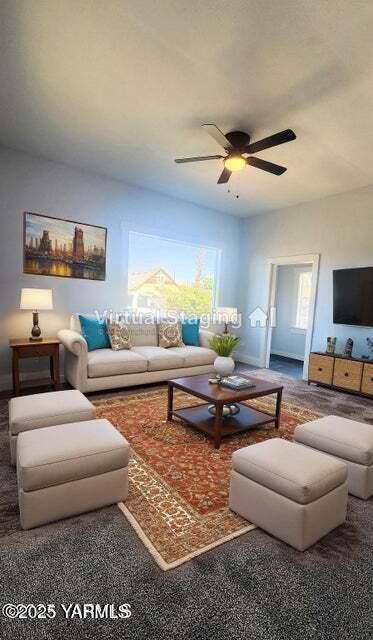 105 W B St