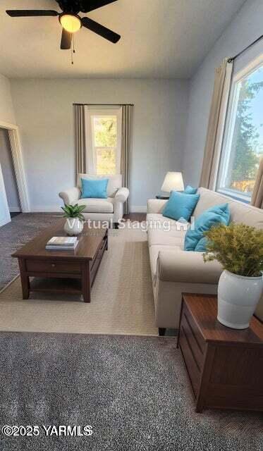 105 W B St