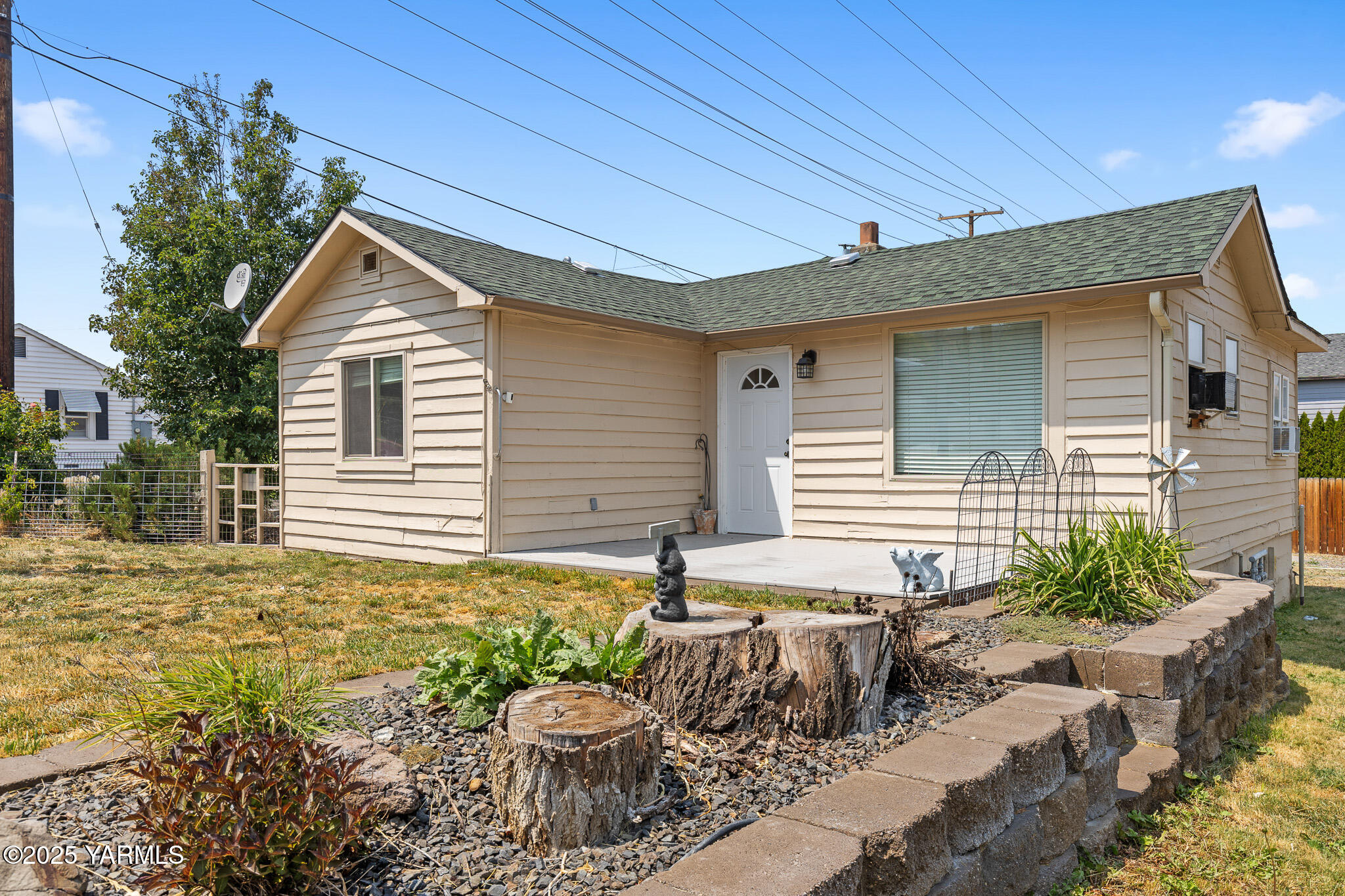 907 W Fremont Ave