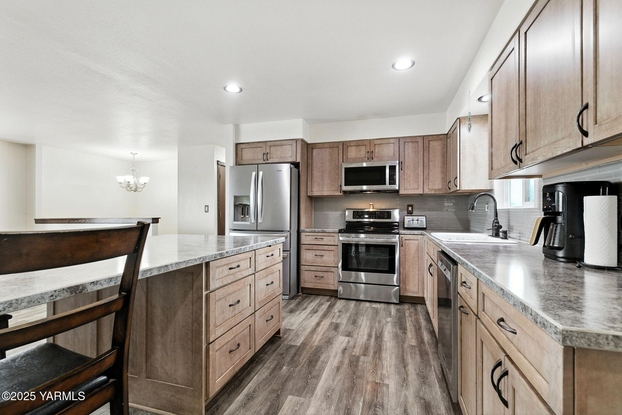 1124 S 29th Ave