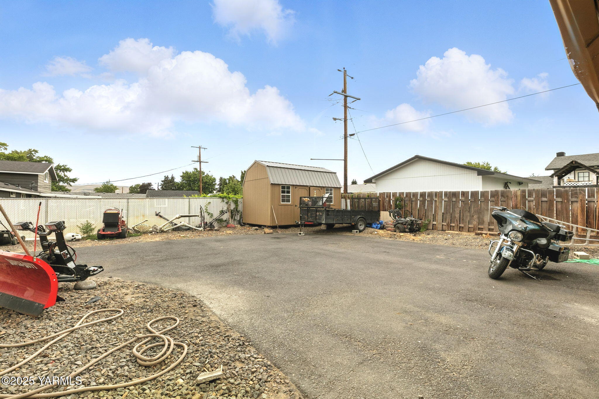 1124 S 29th Ave