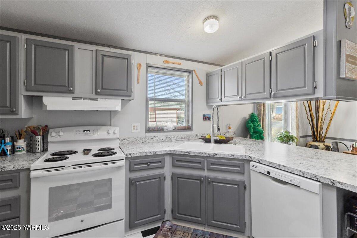 710 STATE ROUTE 821 Hwy Unit: 169