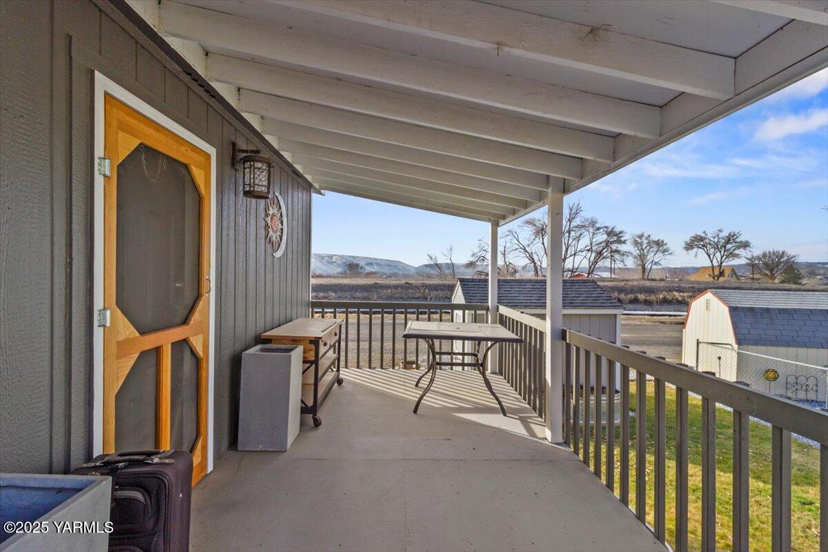 710 STATE ROUTE 821 Hwy Unit: 169