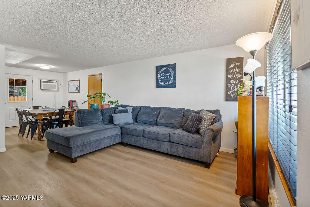 206 Franklin Ave