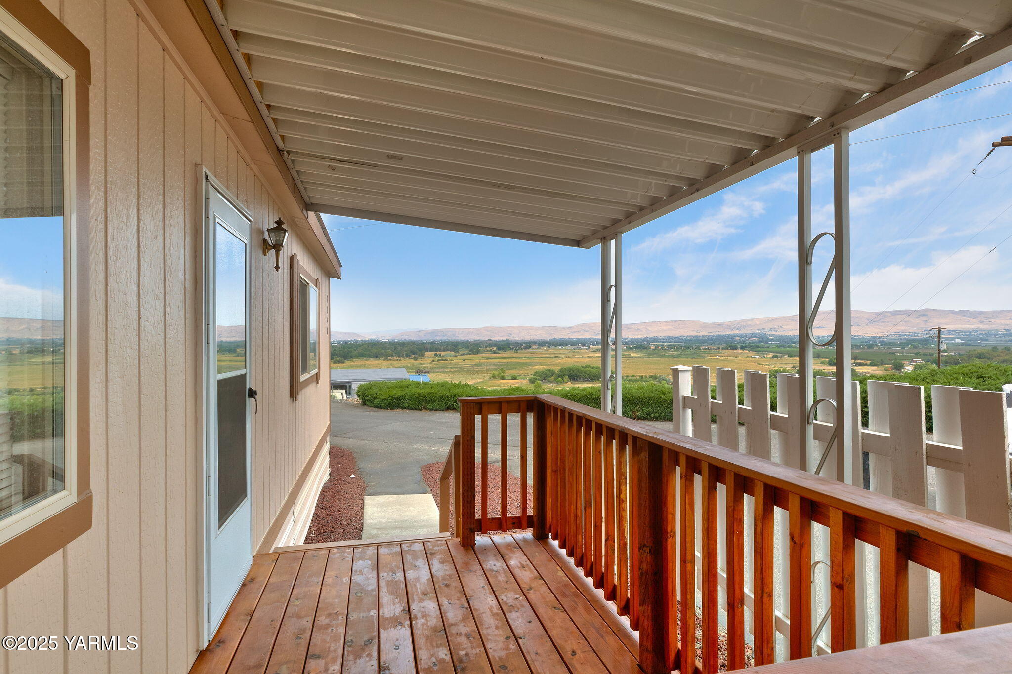 300 ALPS Rd Unit: 1048