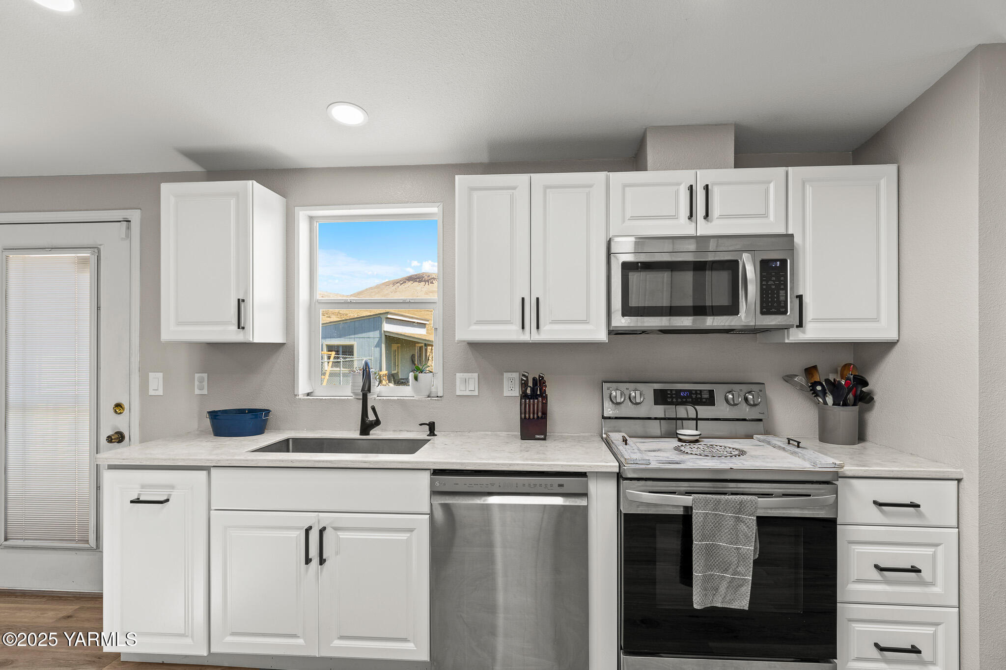 1031 Solar Ln