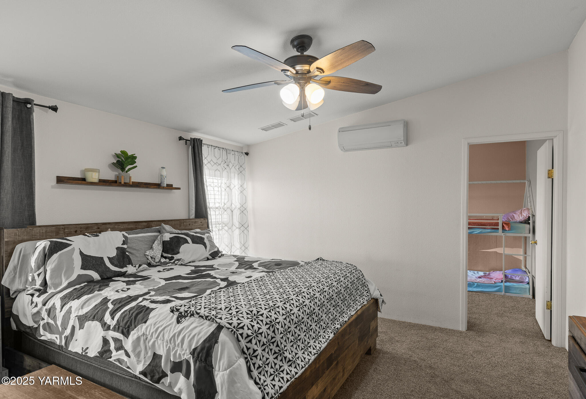 1031 Solar Ln
