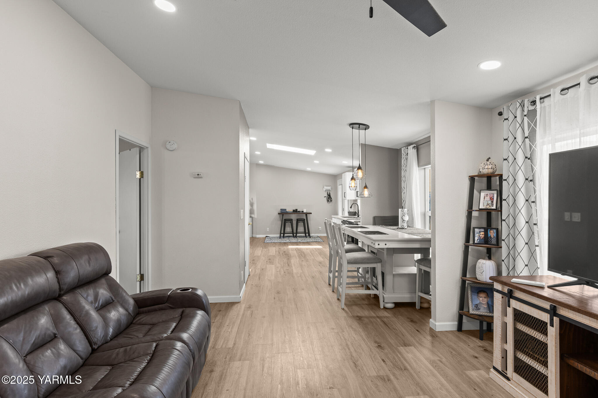 1031 Solar Ln