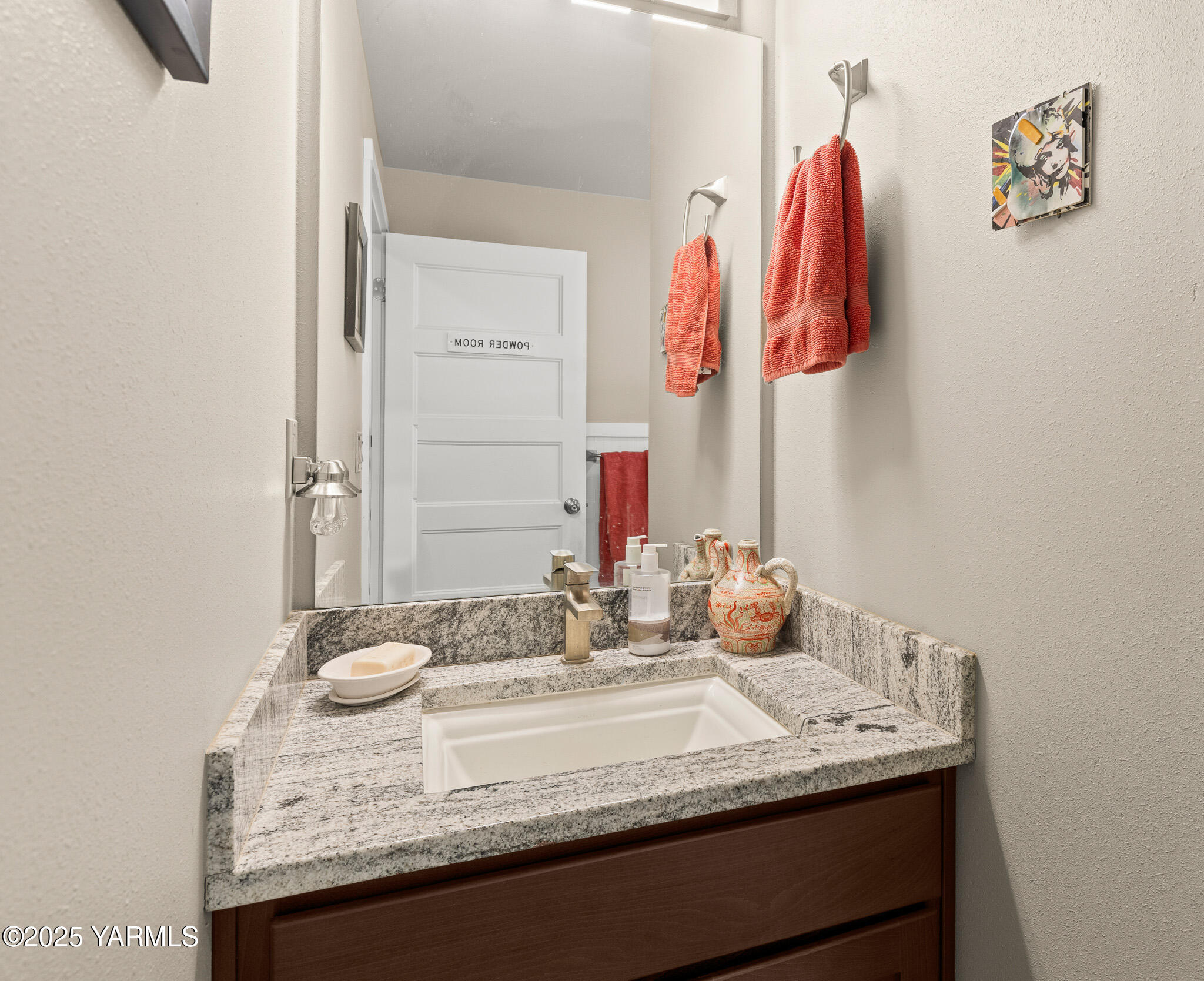 213 N 23rd Ave