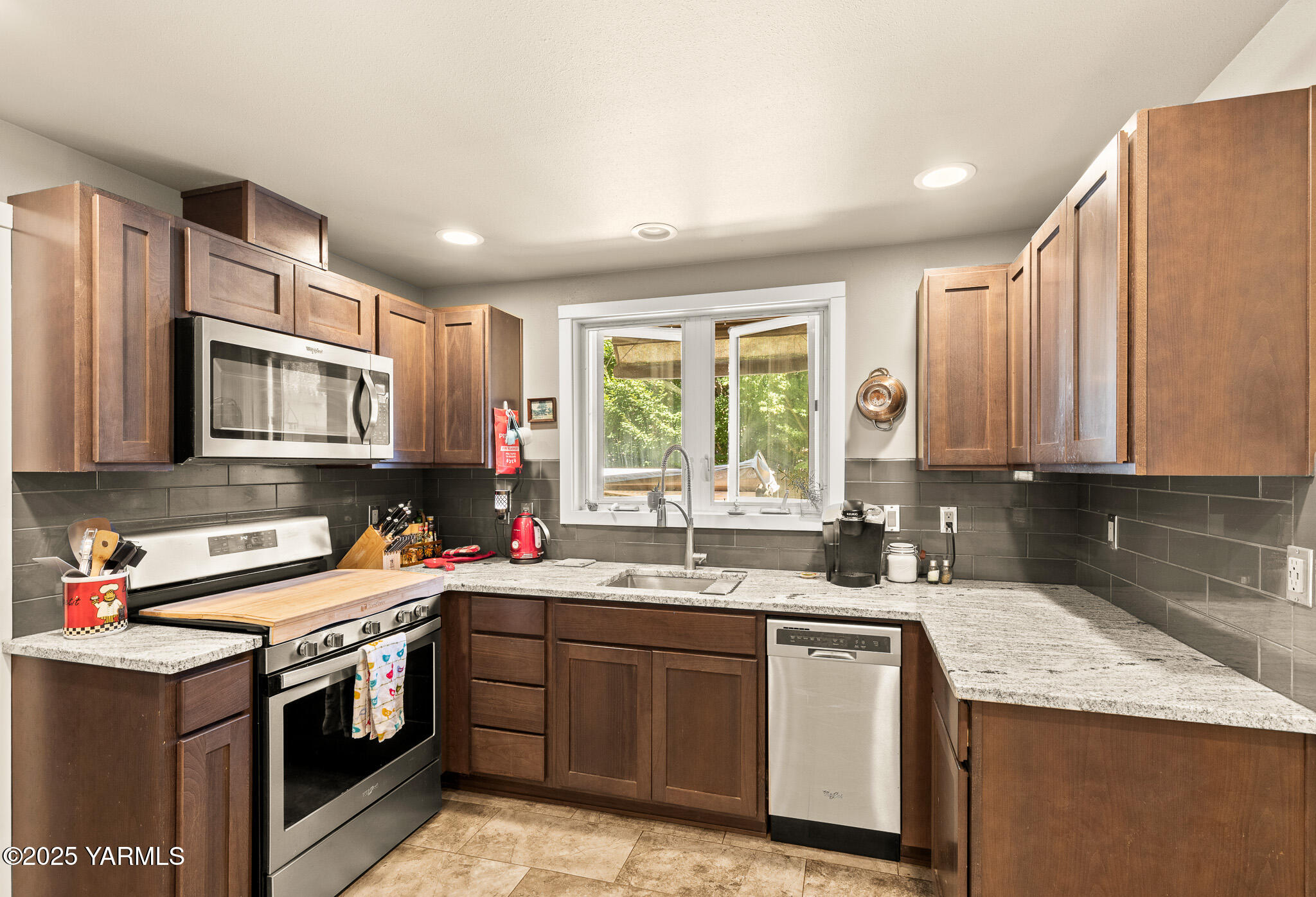 213 N 23rd Ave