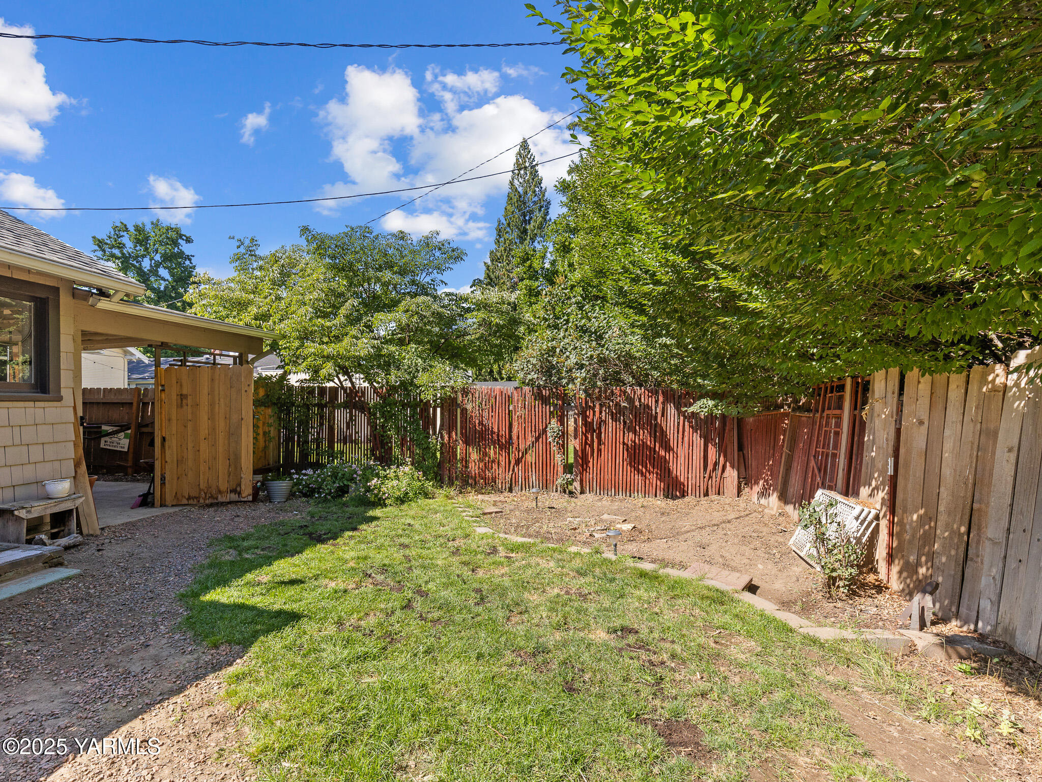 213 N 23rd Ave