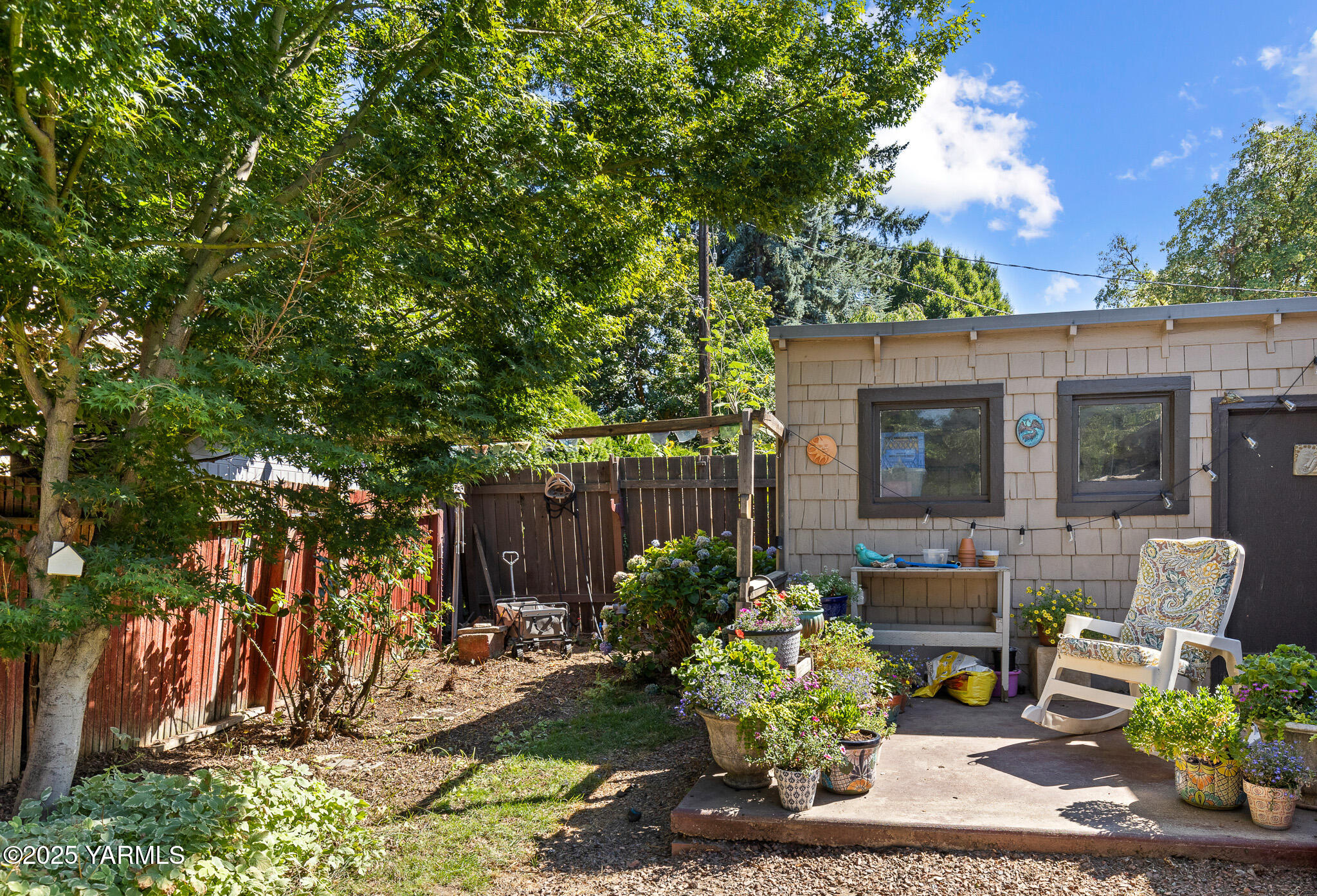 213 N 23rd Ave