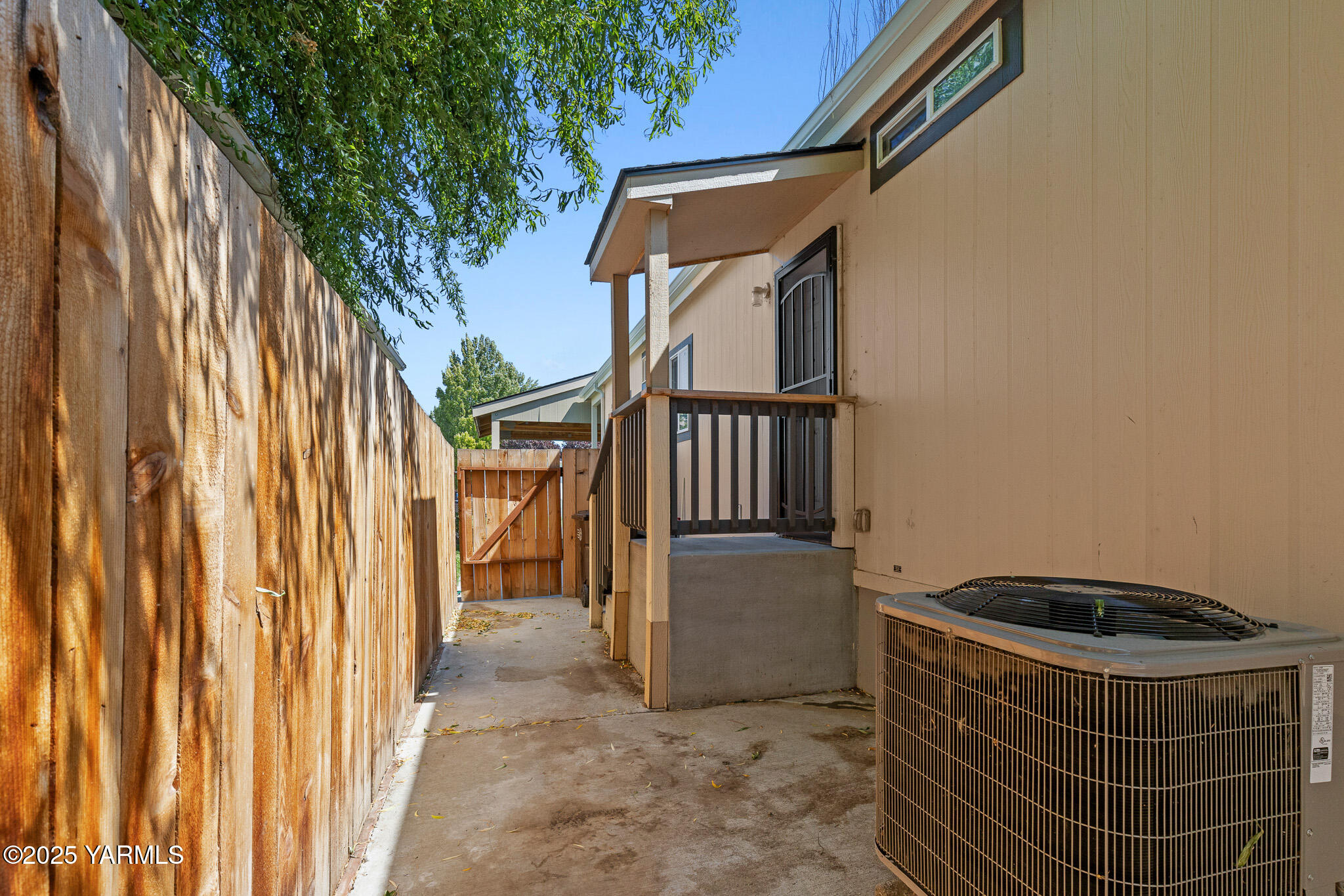 7610 W Nob Hill Blvd Unit: 81
