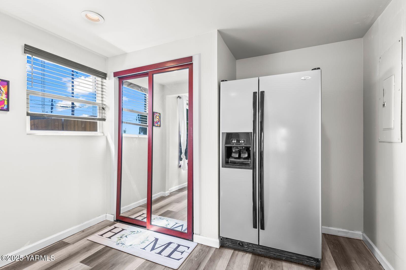 106 S 53rd Ave