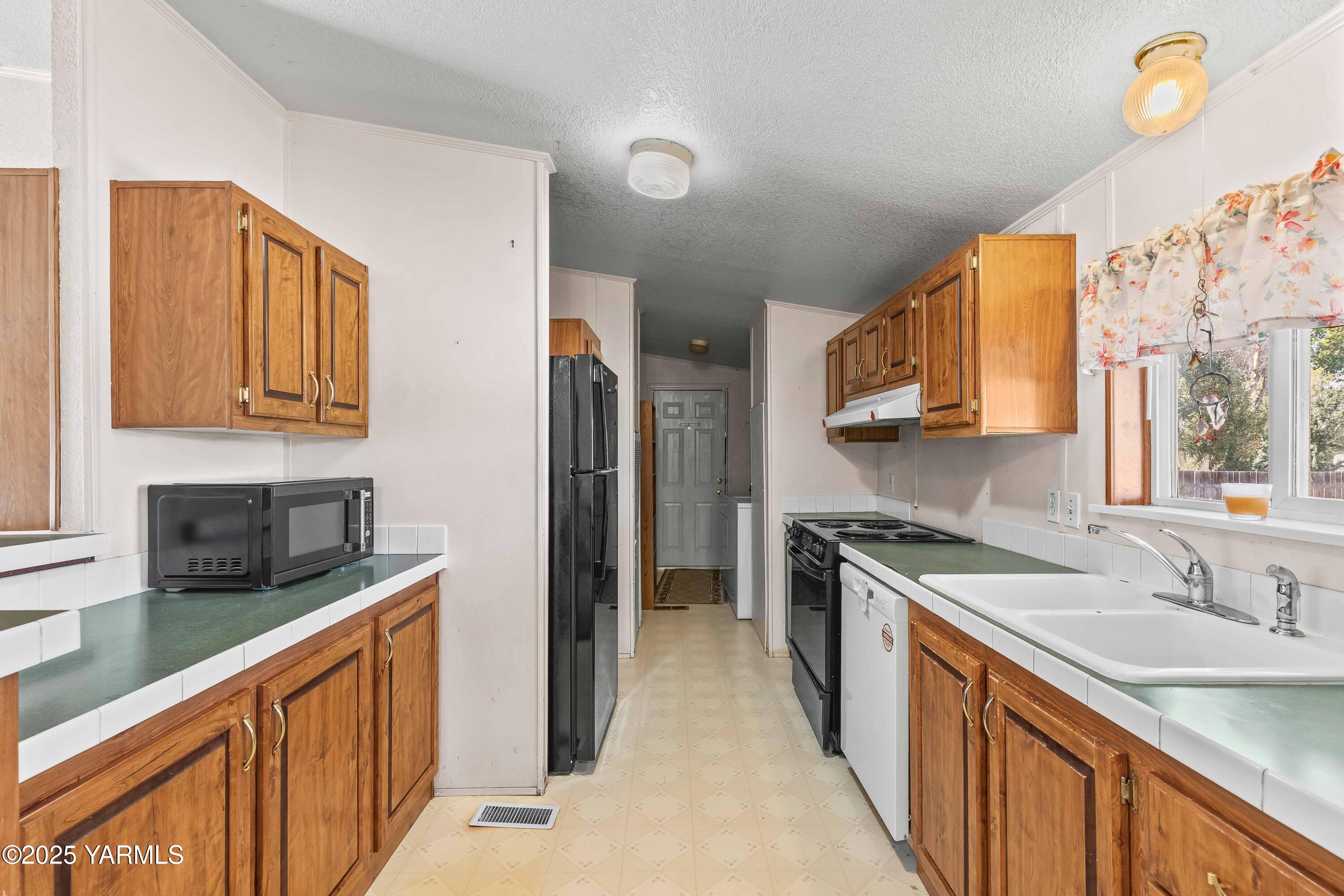 253 Wise Acre Rd