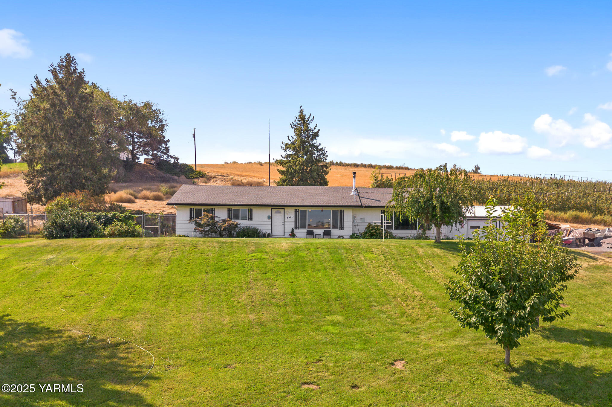 440 Lynwood Ln