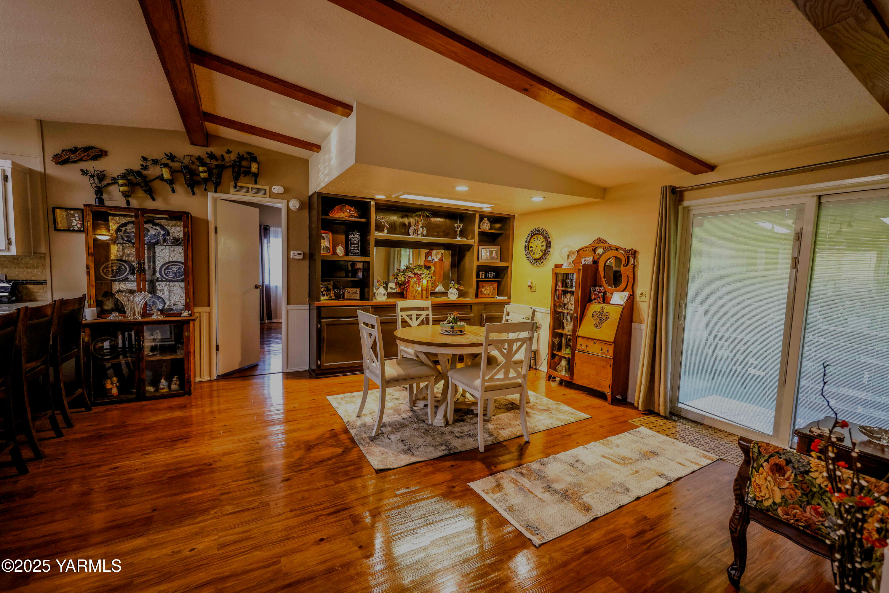 802 N 40th Ave Unit: 33