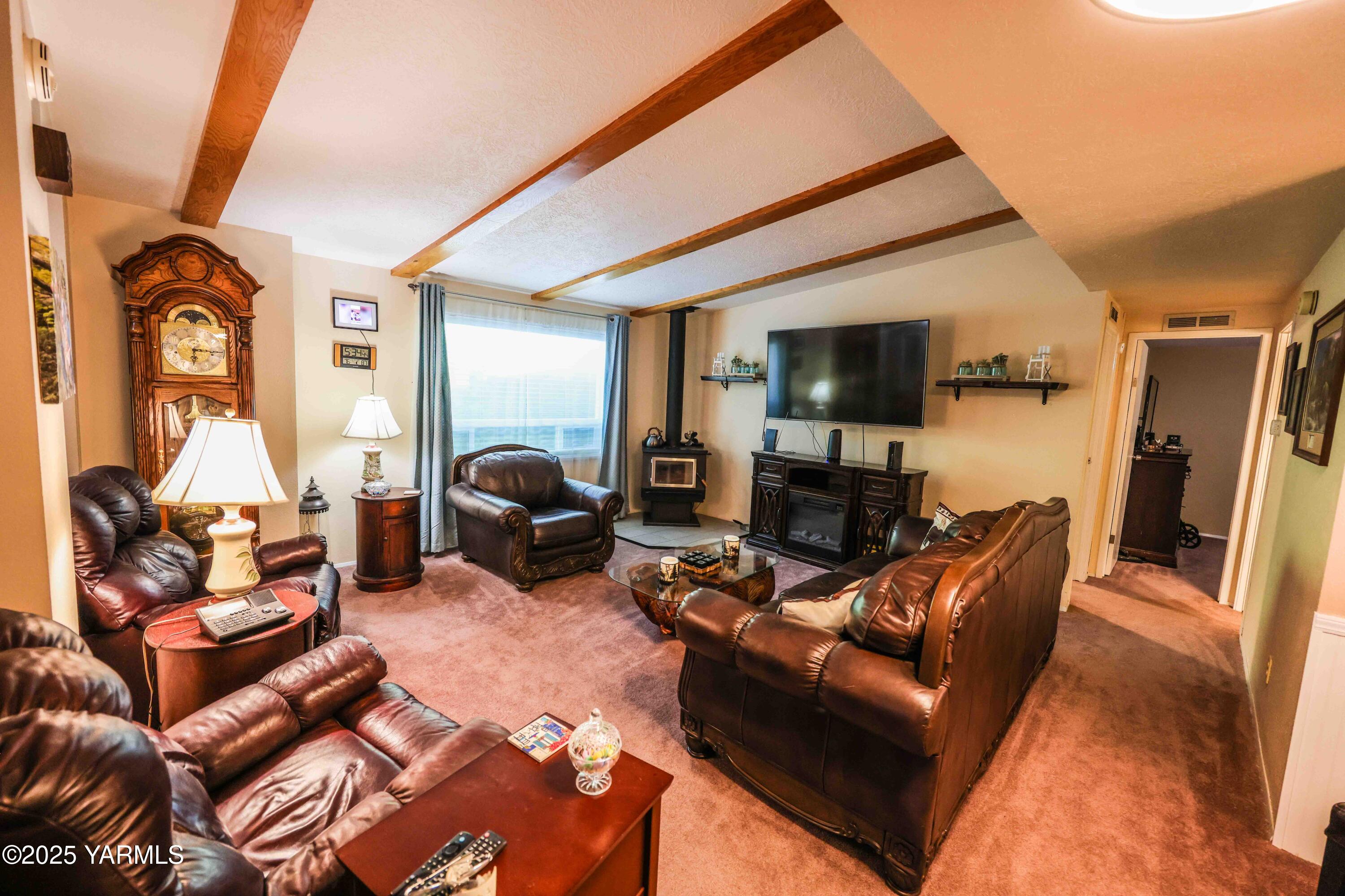 802 N 40th Ave Unit: 33
