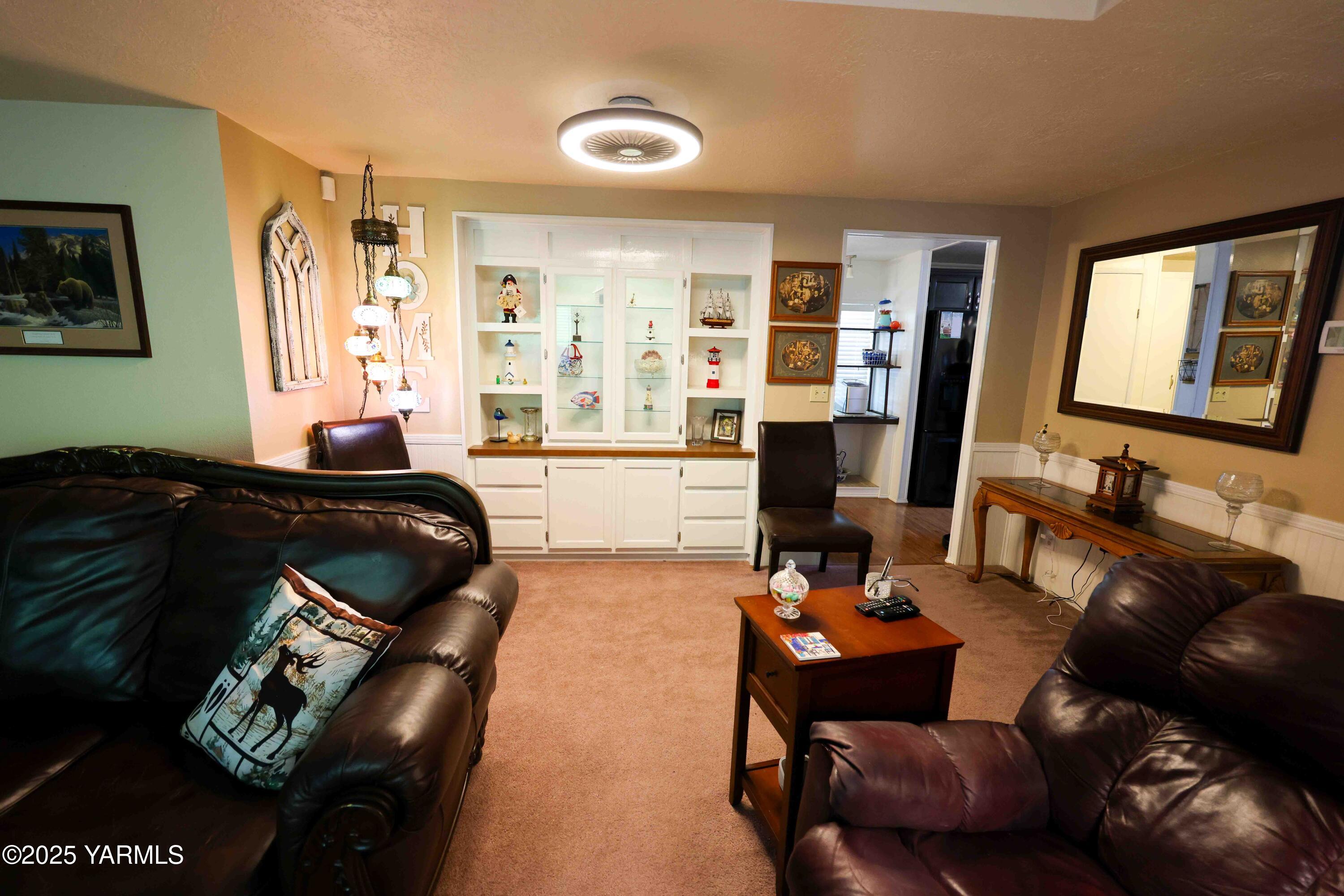 802 N 40th Ave Unit: 33