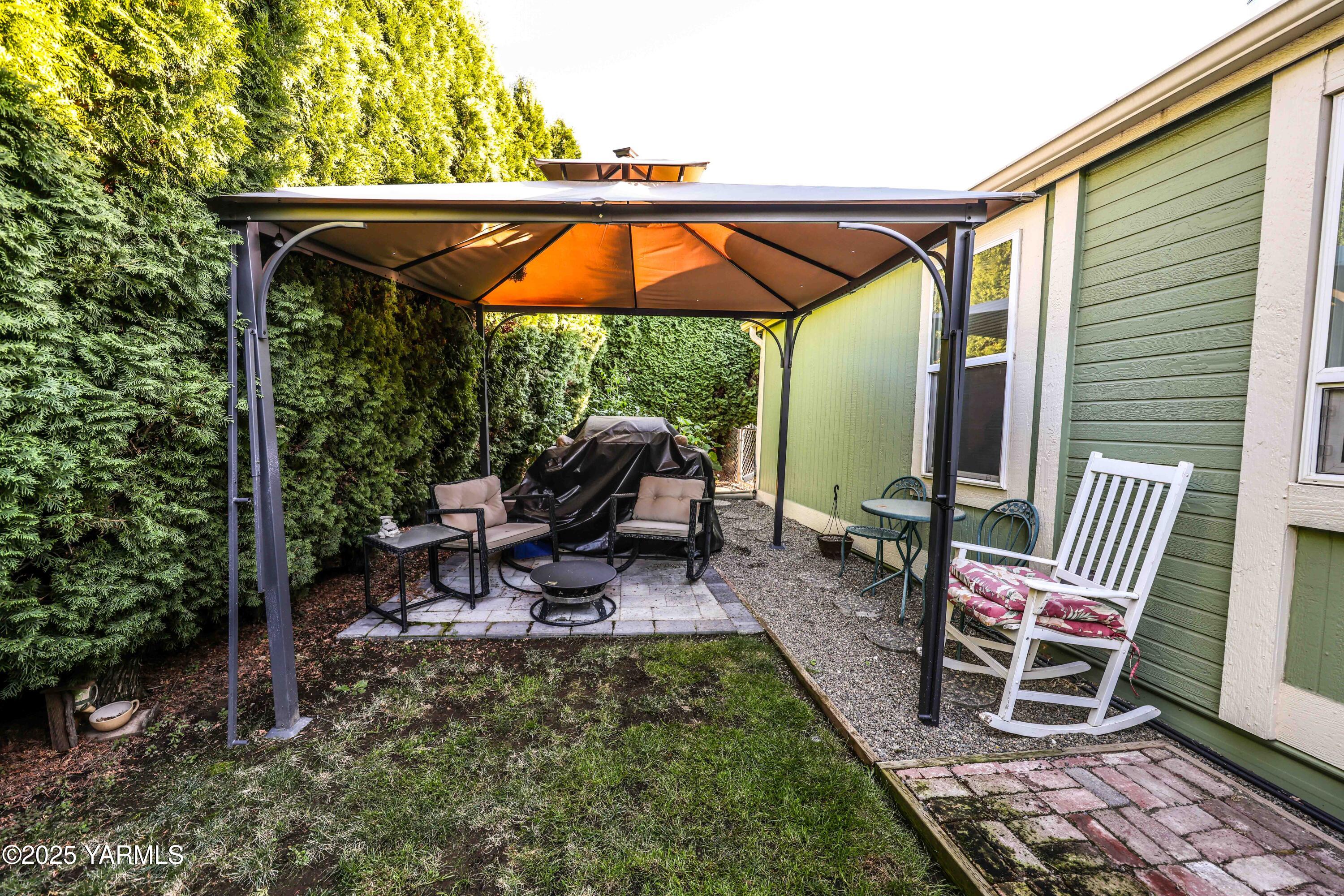 802 N 40th Ave Unit: 33