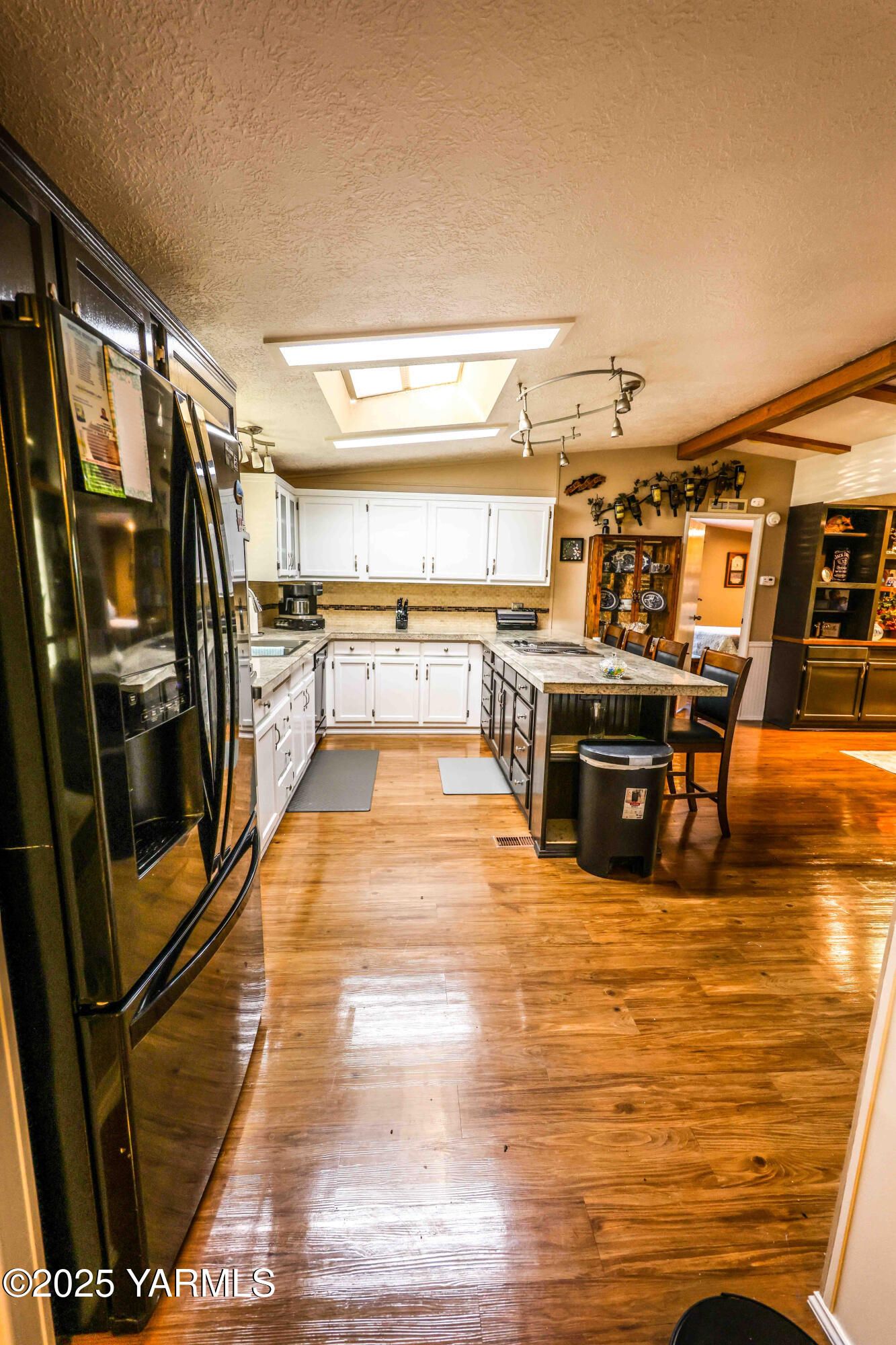 802 N 40th Ave Unit: 33