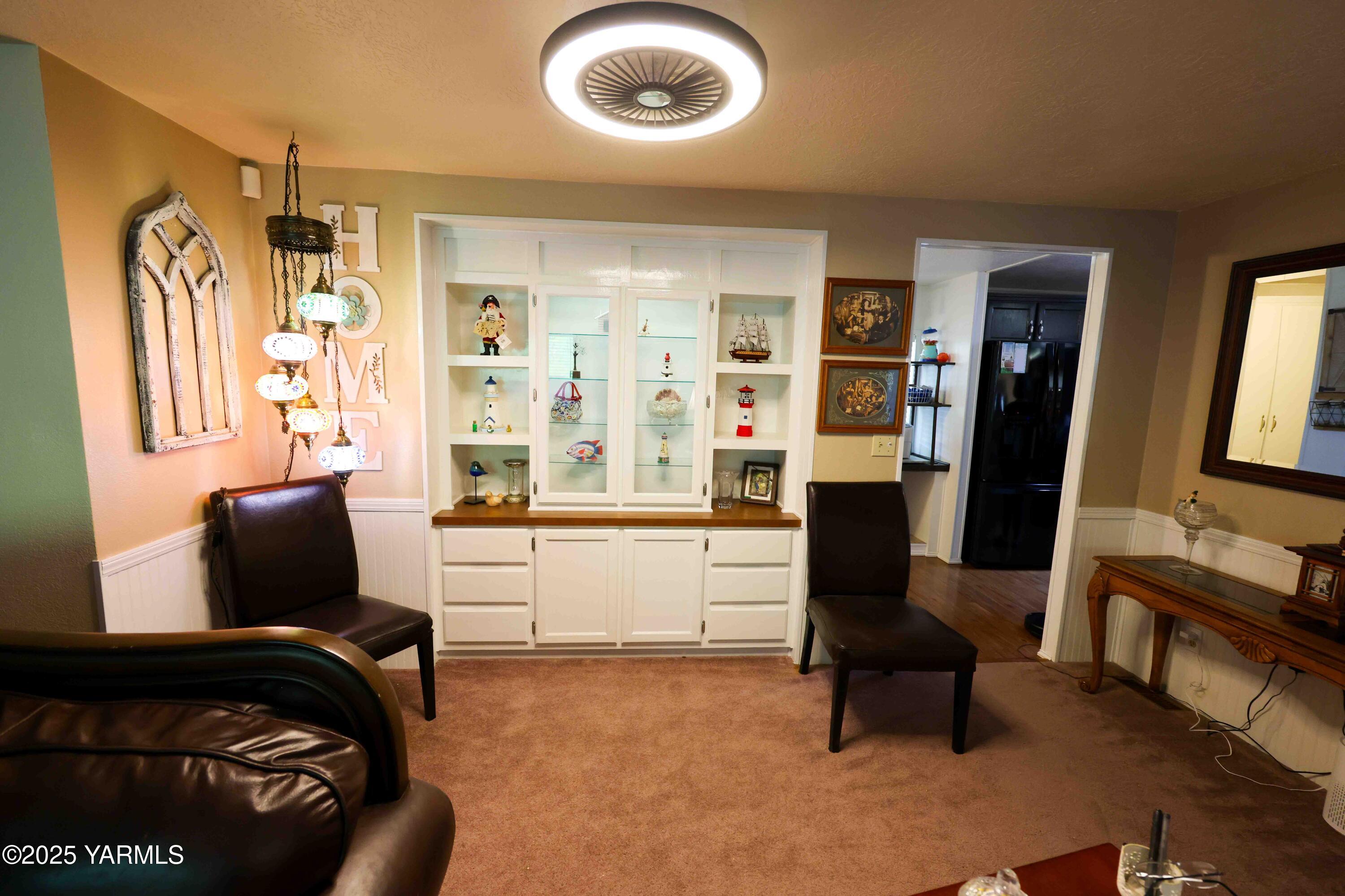 802 N 40th Ave Unit: 33