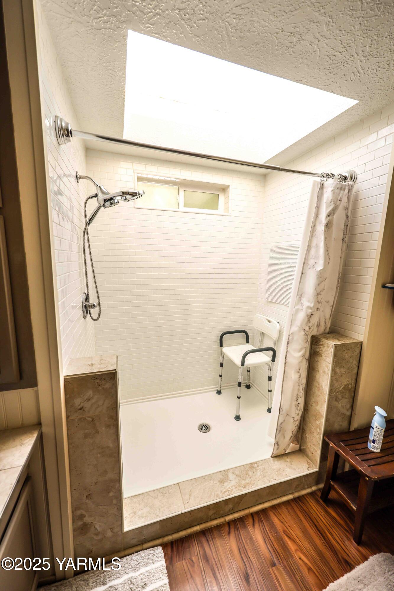 802 N 40th Ave Unit: 33