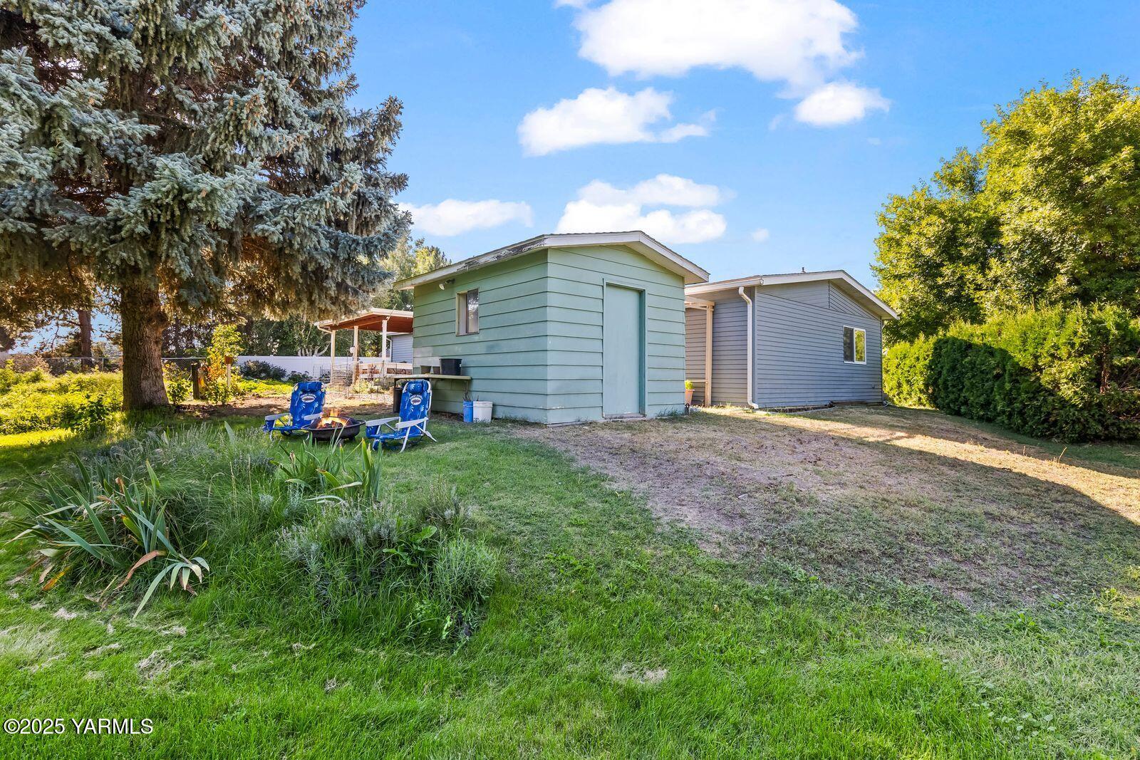 3701 Gun Club Rd Unit: 33