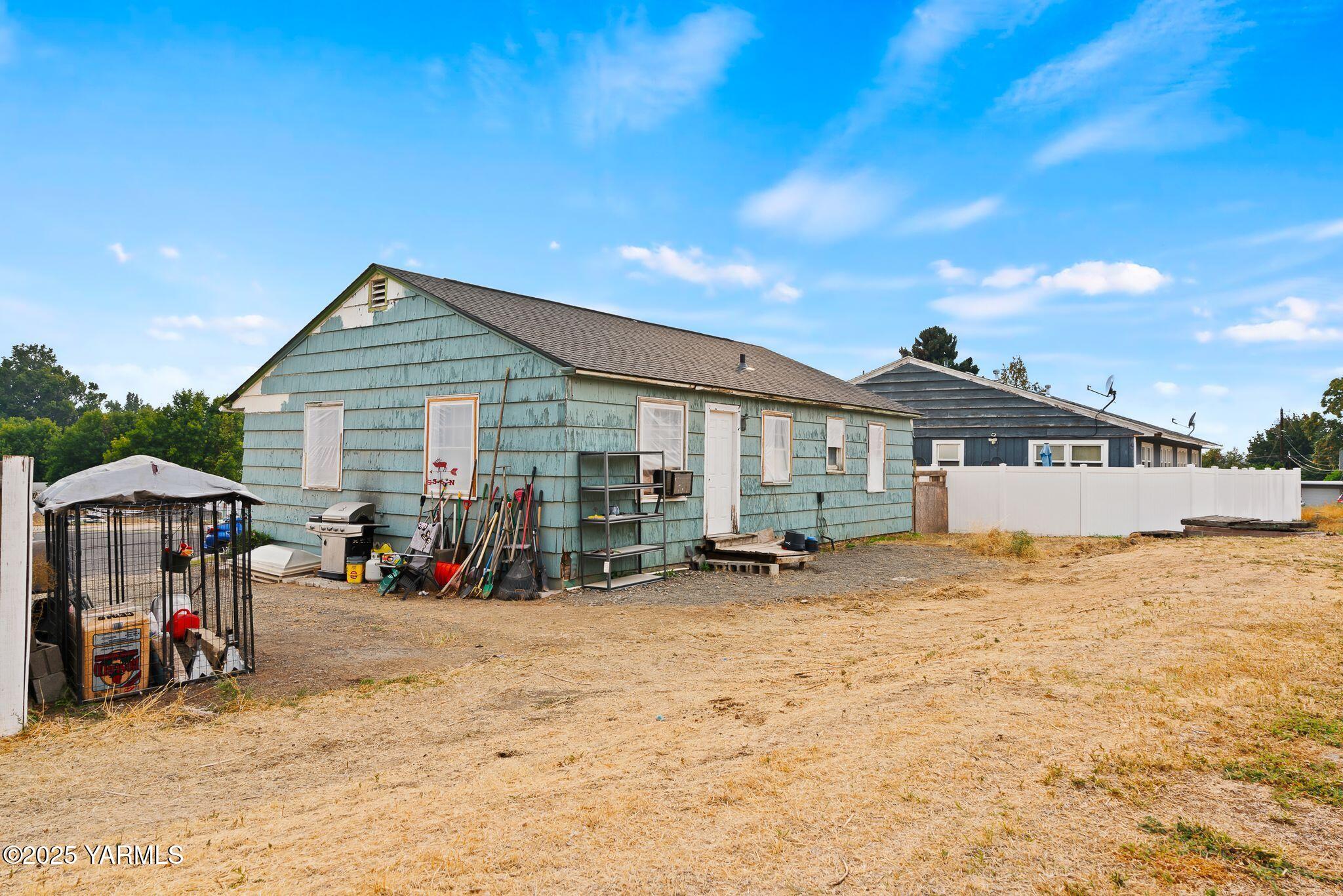 4409 Alpine Way