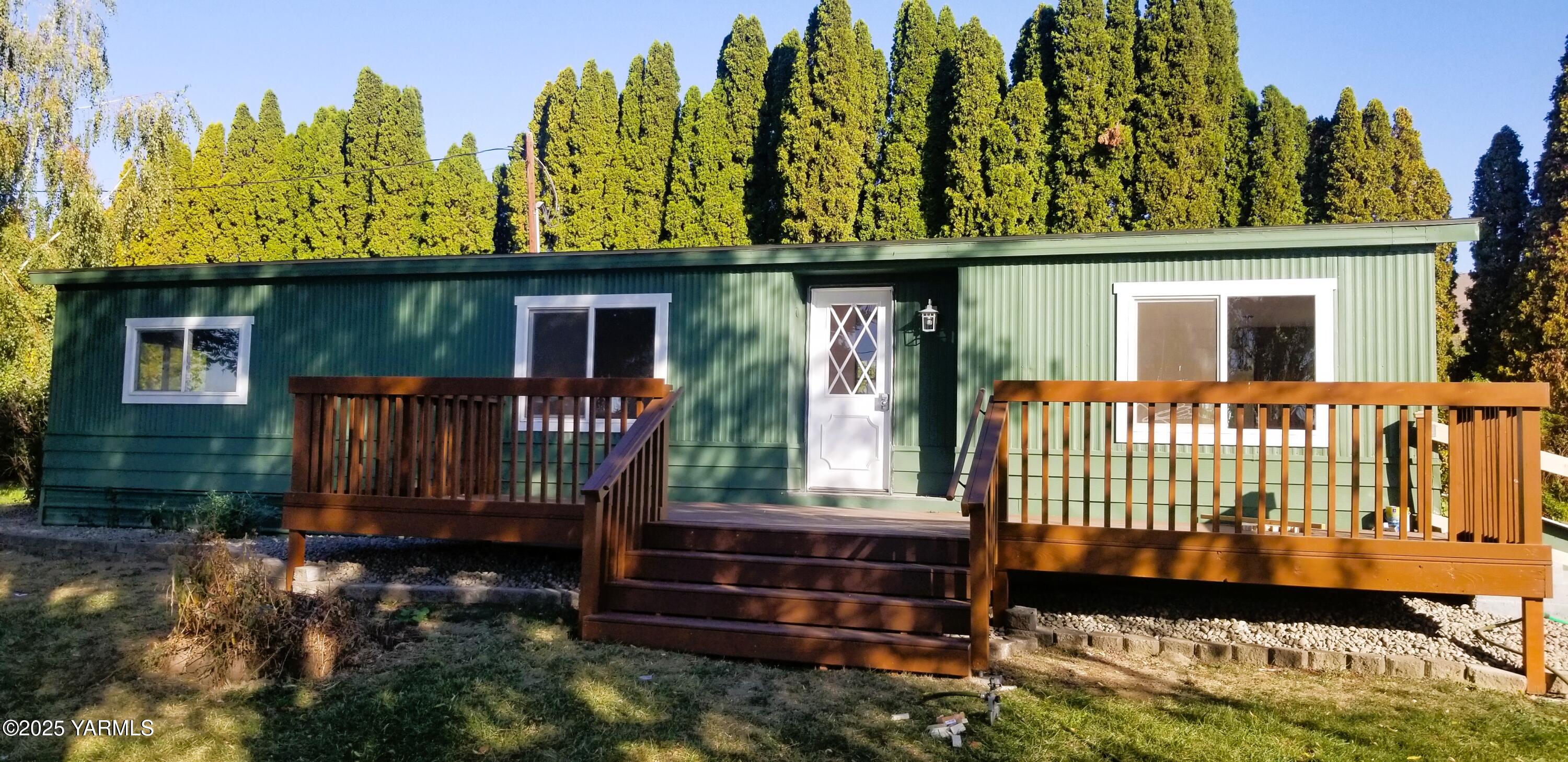 481 W Parker Hights Rd
