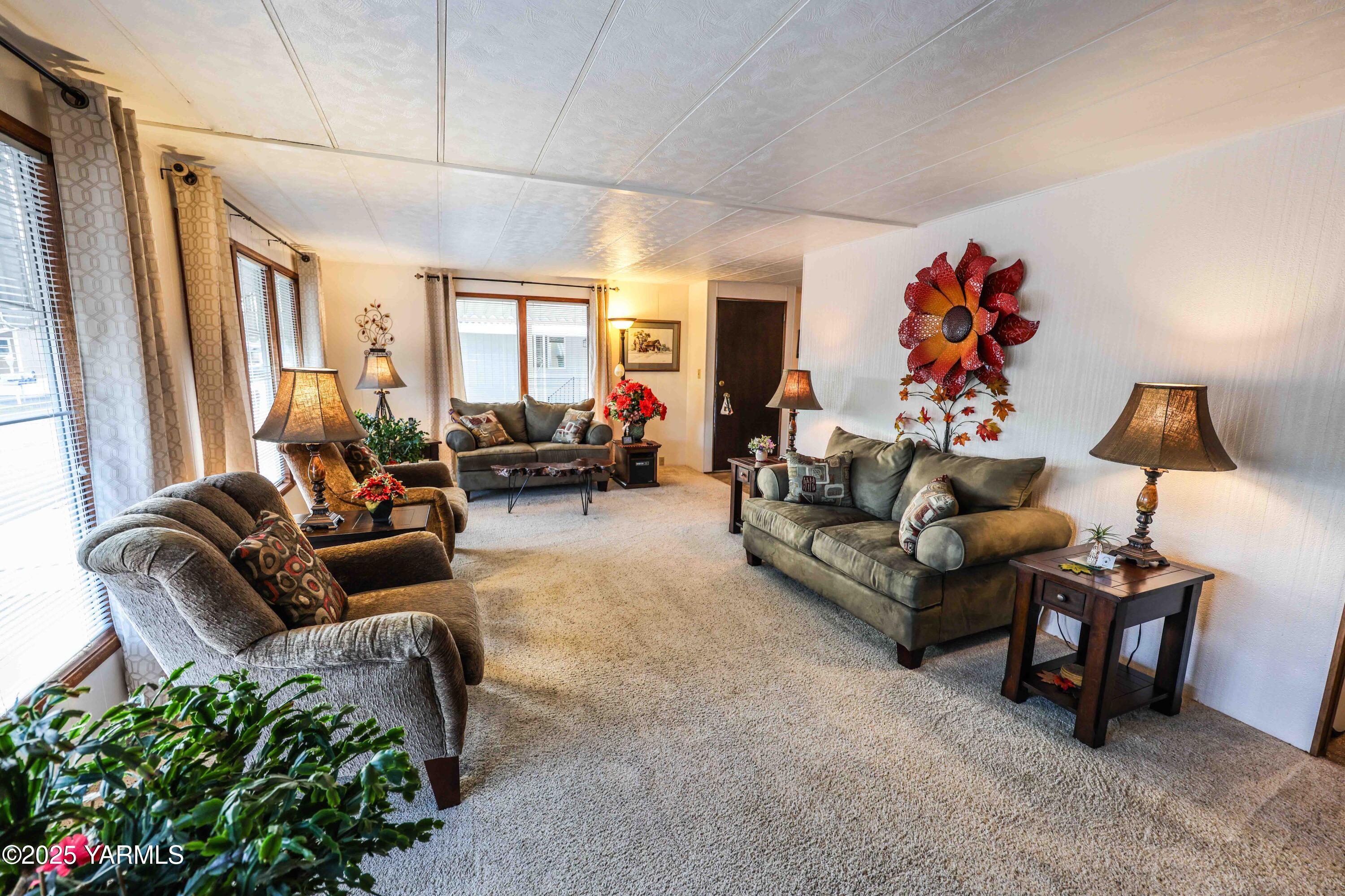 1011 N 34th Ave Unit: 19