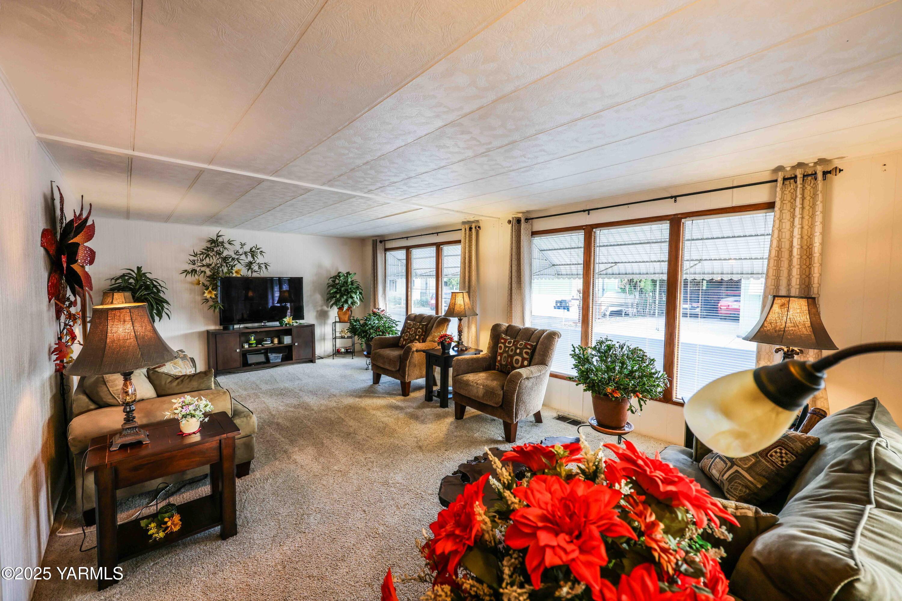 1011 N 34th Ave Unit: 19
