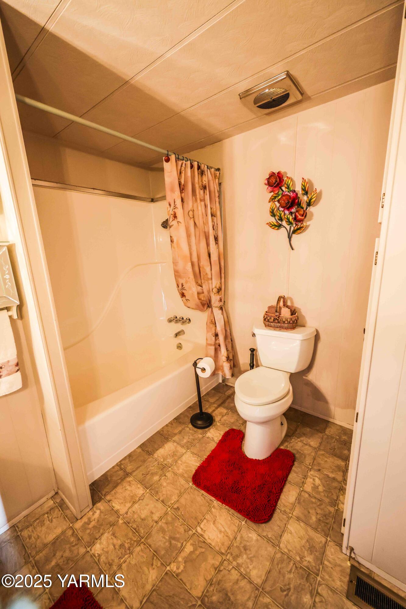 1011 N 34th Ave Unit: 19