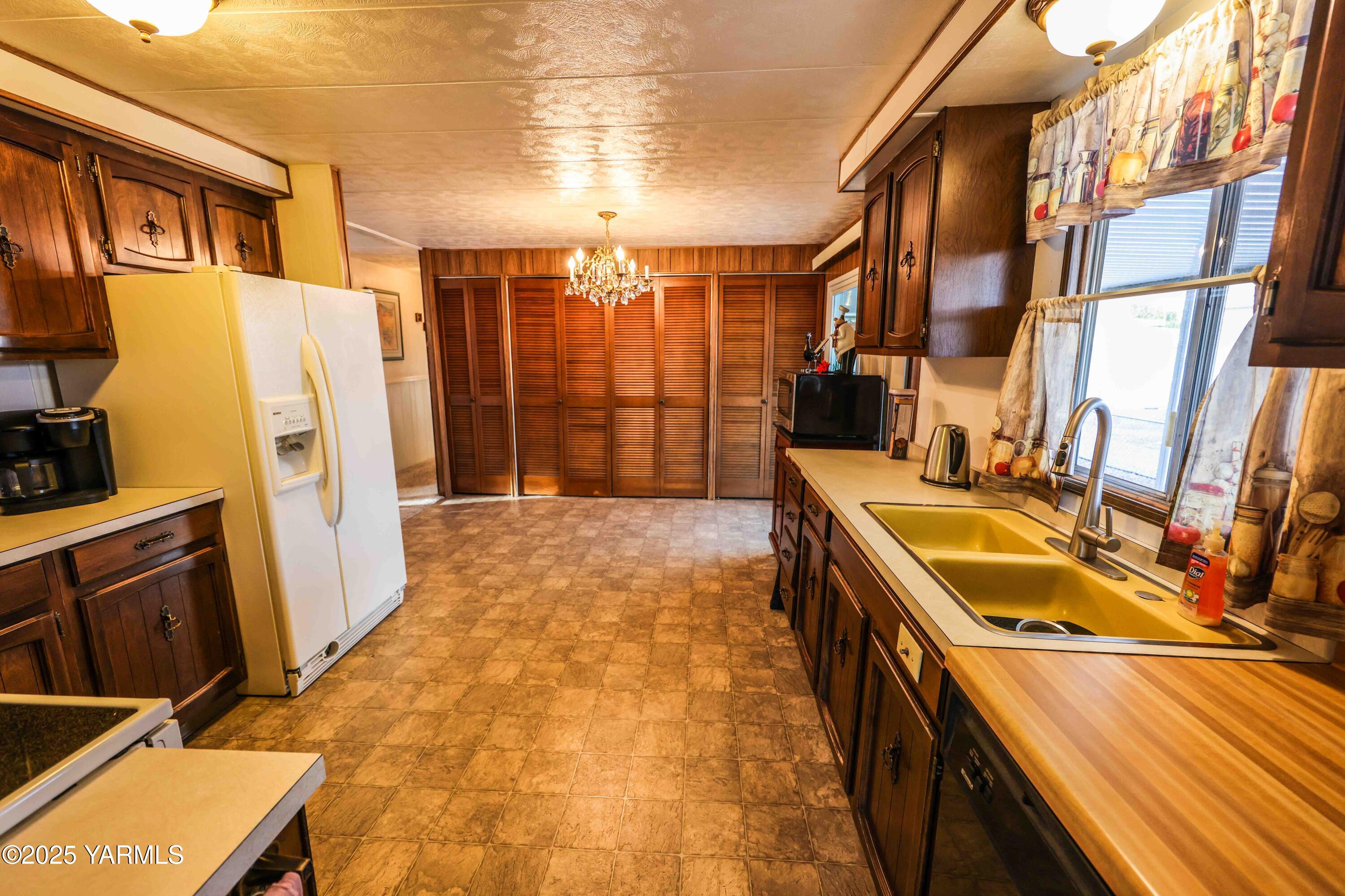 1011 N 34th Ave Unit: 19