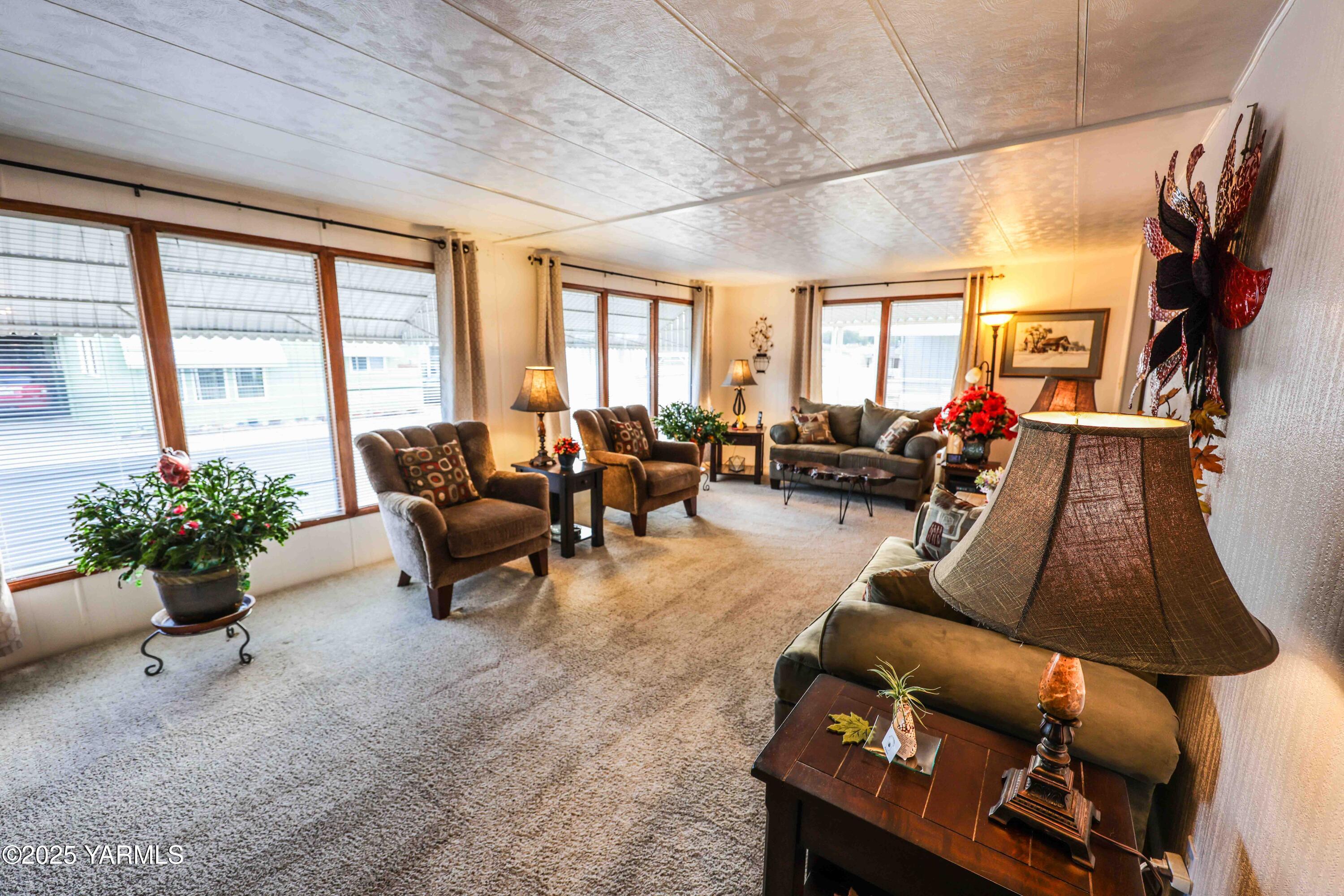 1011 N 34th Ave Unit: 19