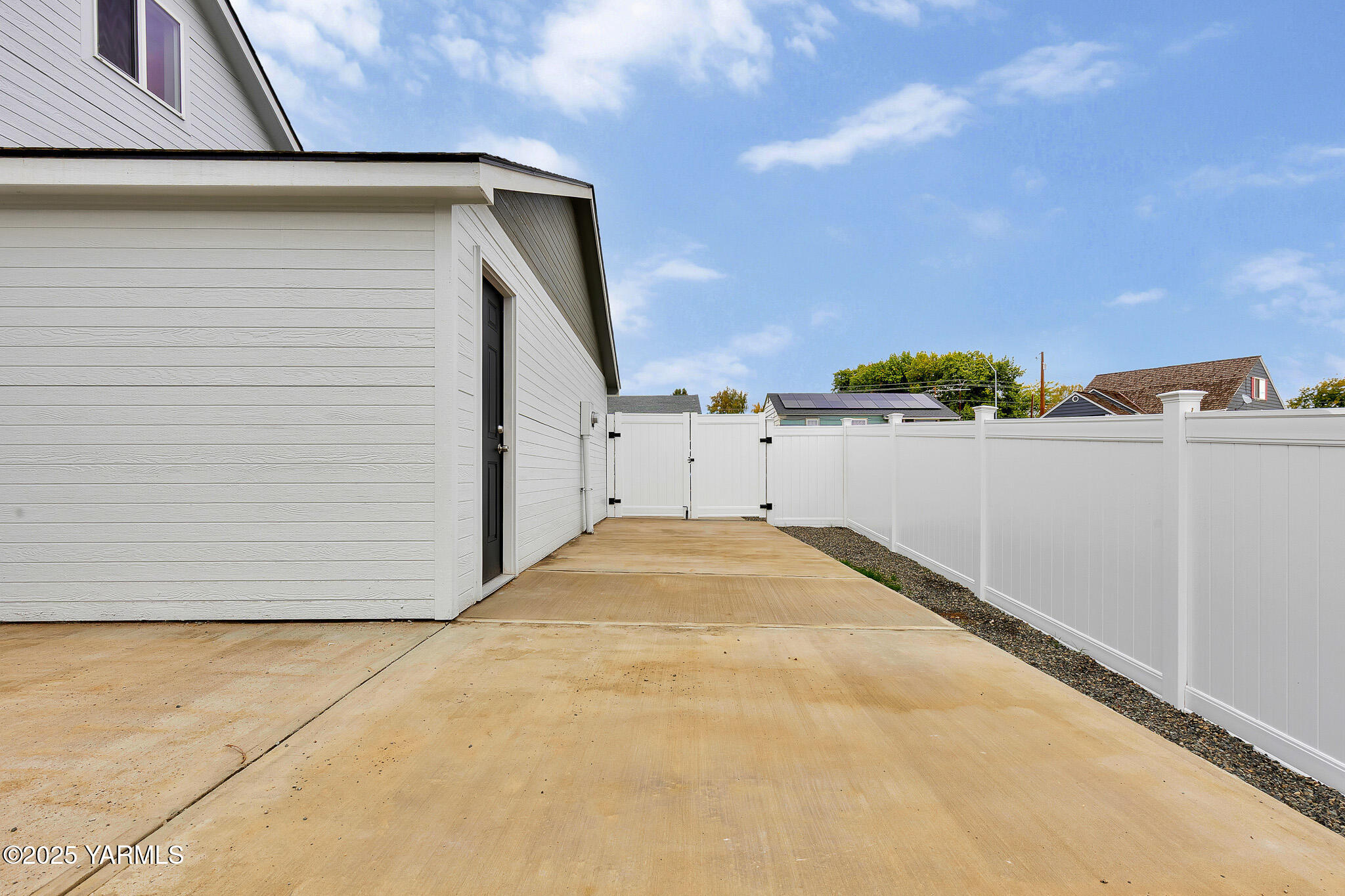4408 Alpine Way
