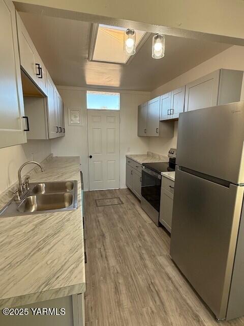 423 S 50th Ave