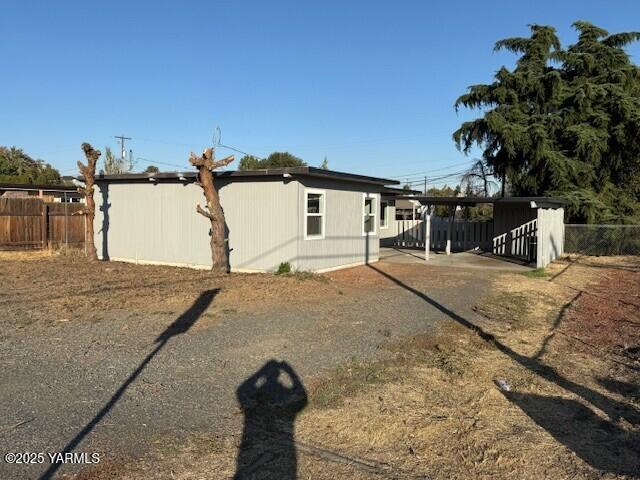 423 S 50th Ave