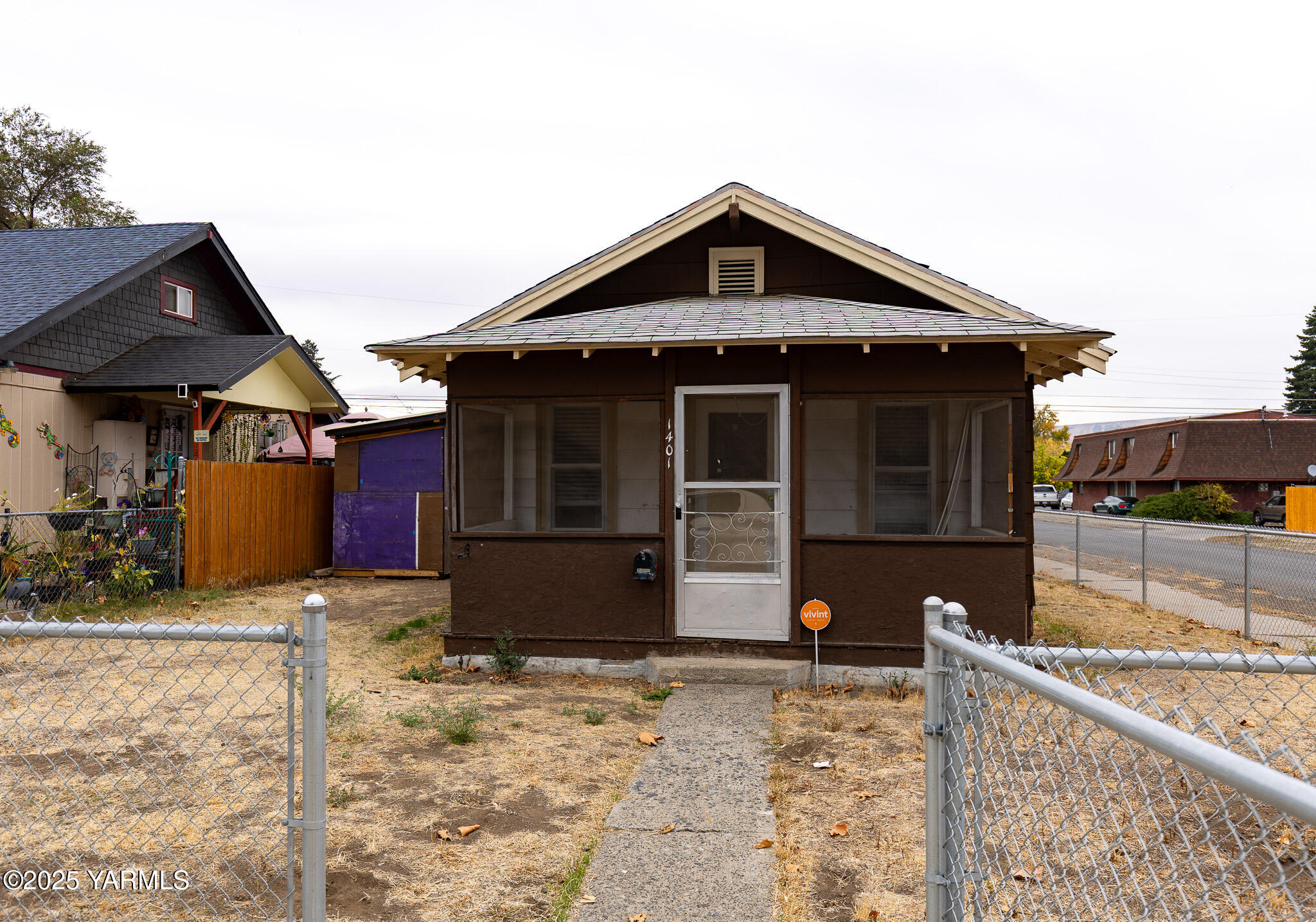 1401 Garfield Ave