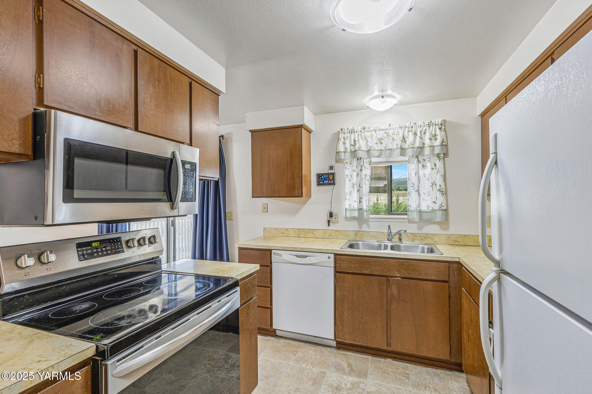 261 Eschbach Hill Rd