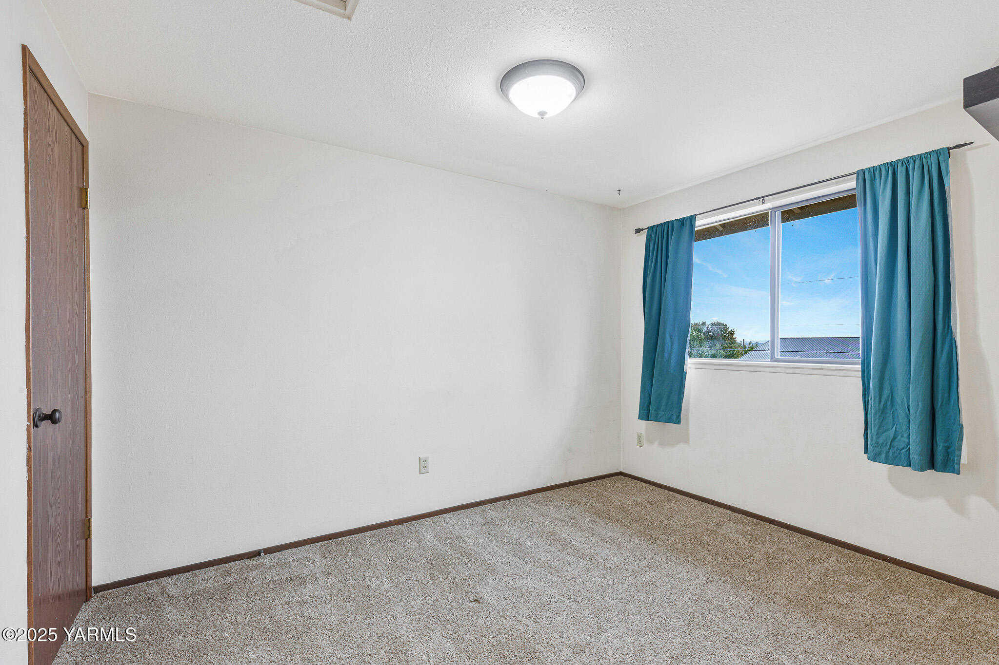 261 Eschbach Hill Rd