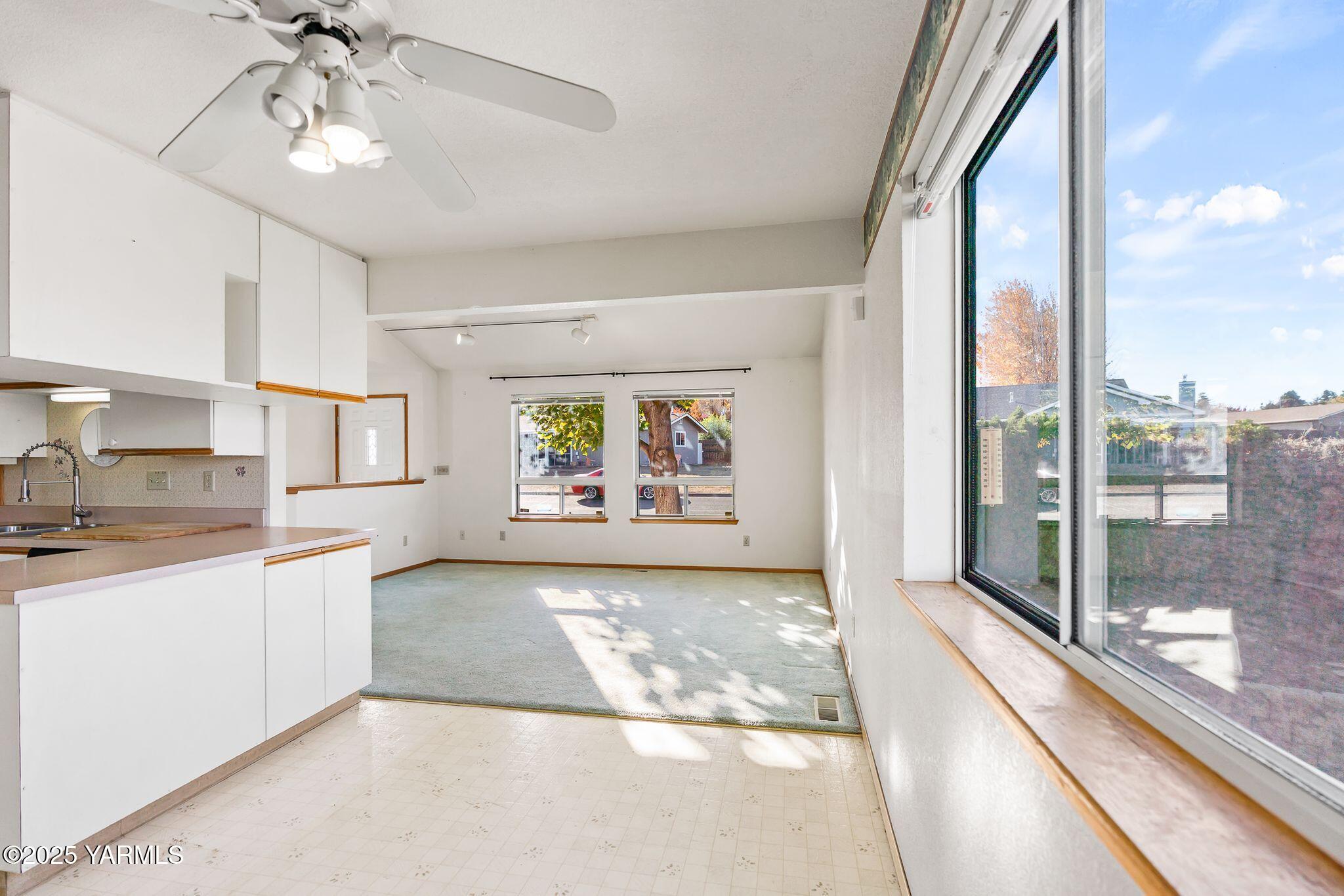 505 N 29th Pl
