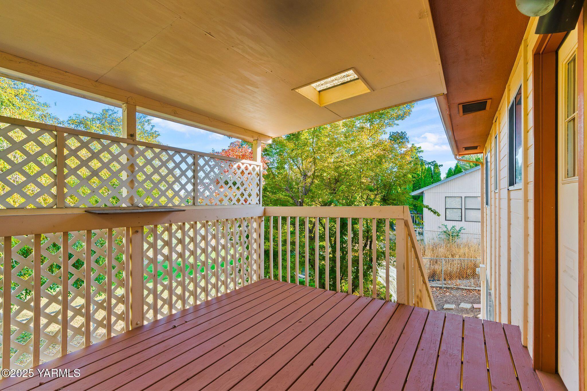 505 N 29th Pl