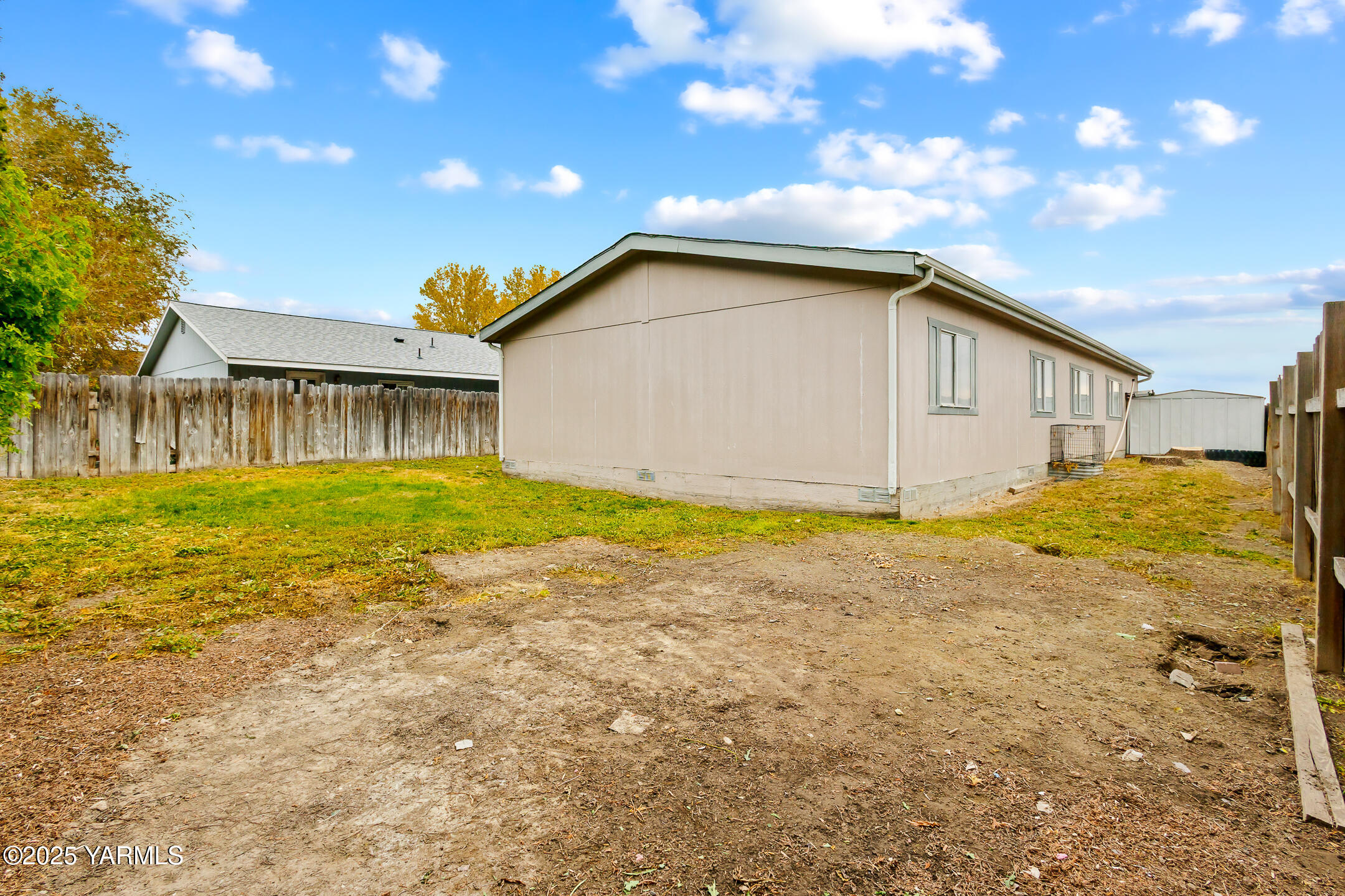 2230 Landon Ave