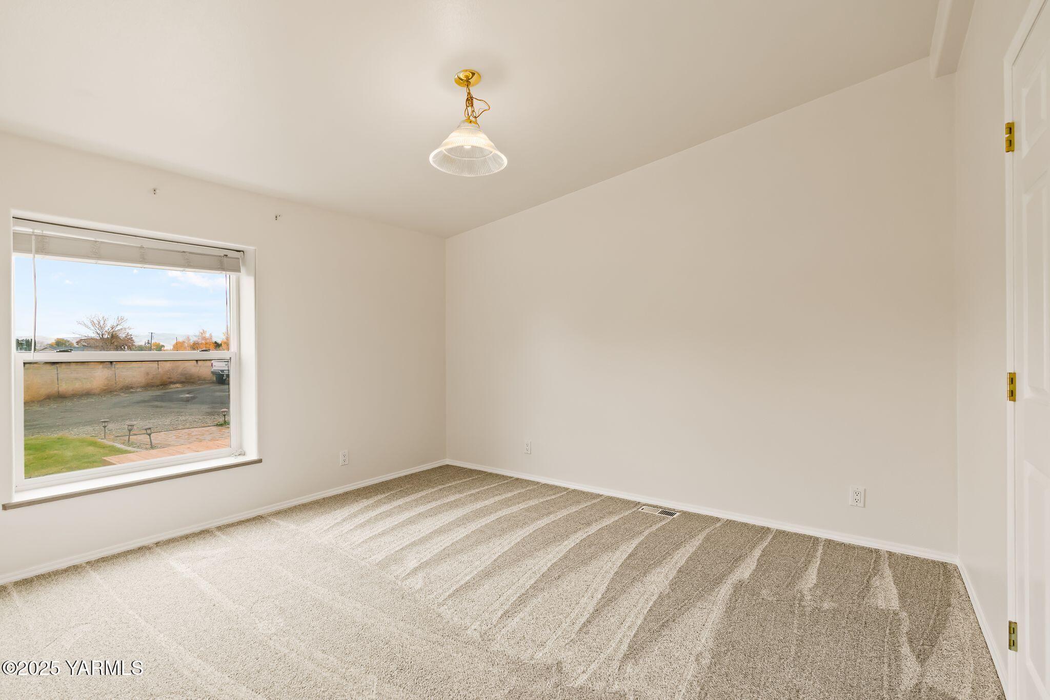 3000 S 62nd Ave