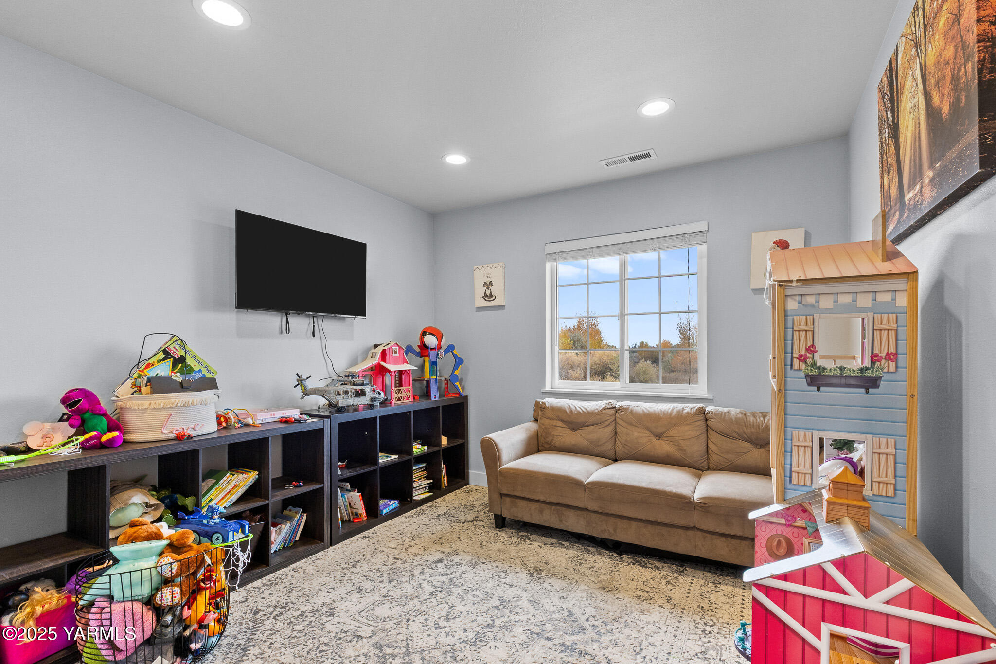 712 Fountain Blvd