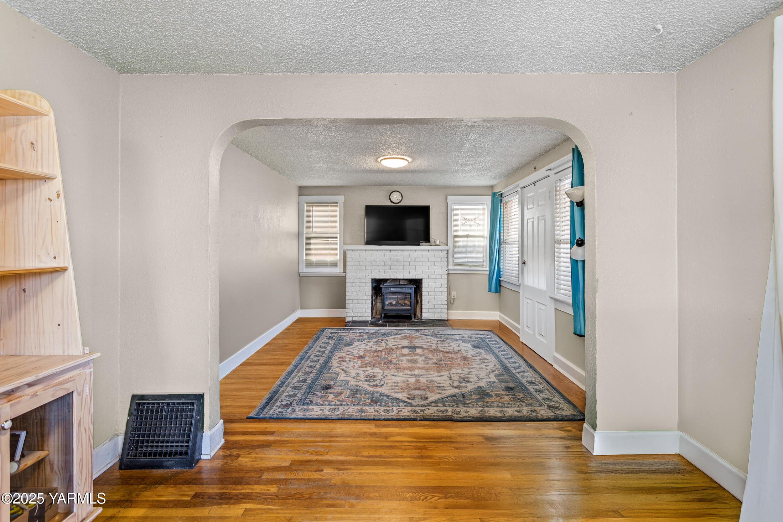805 S 9th Ave